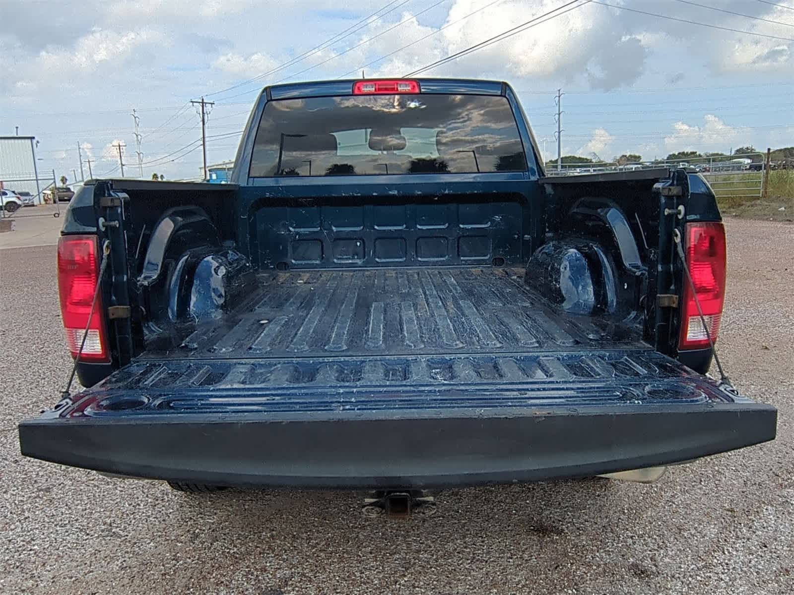 Thumbnail: 2020 RAM 1500 Classic - 23