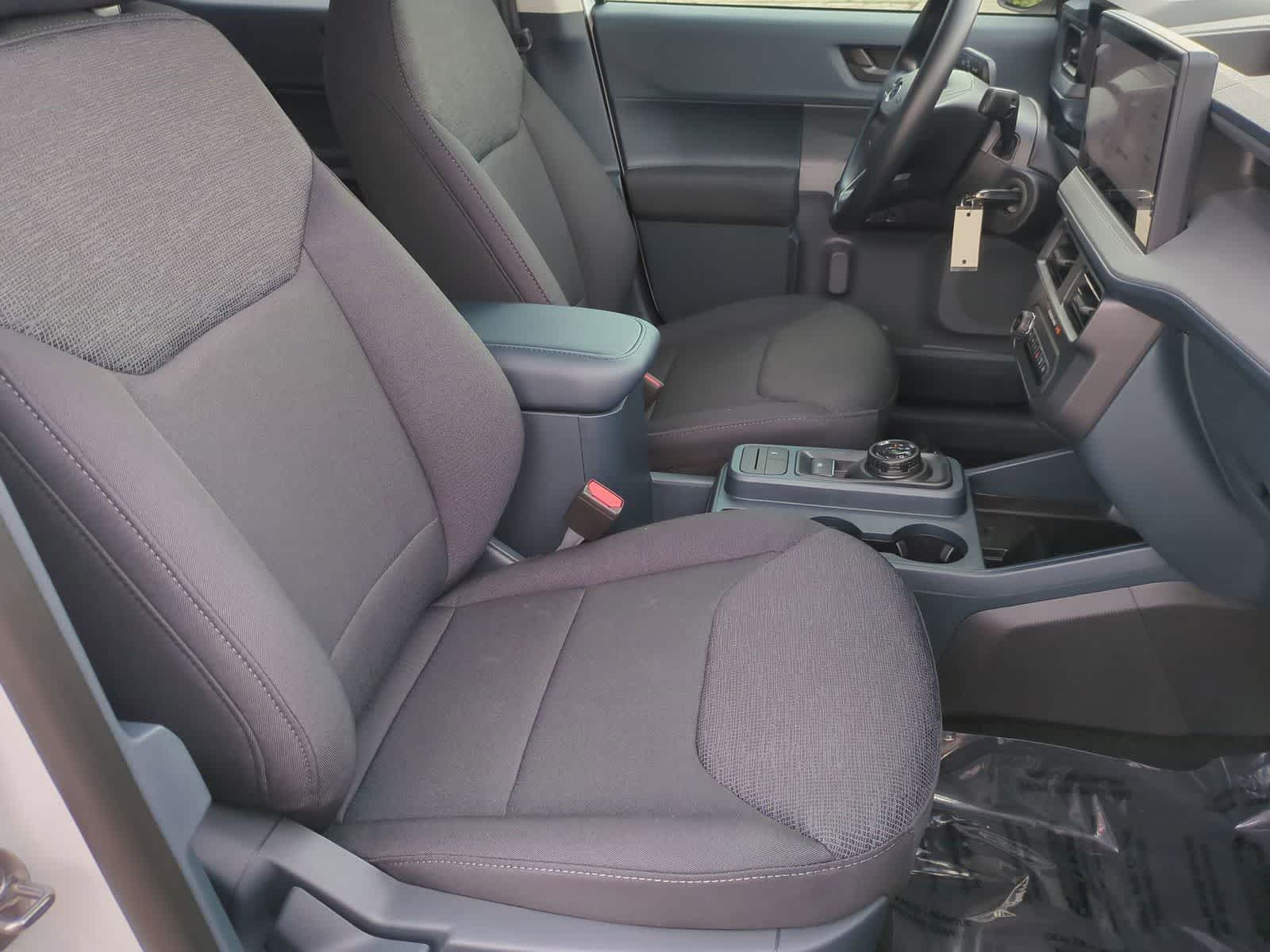 Thumbnail: 2025 Ford Maverick - 25