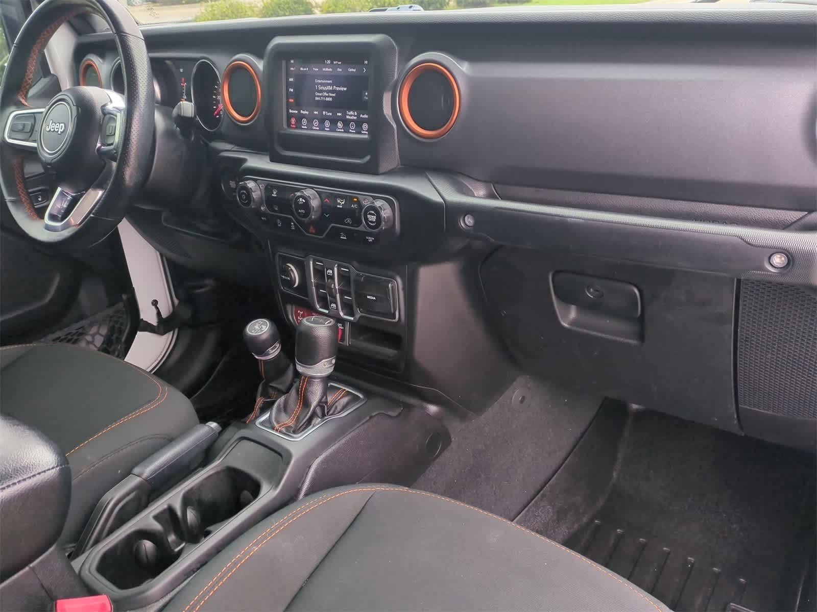 Thumbnail: 2021 Jeep Gladiator - 27