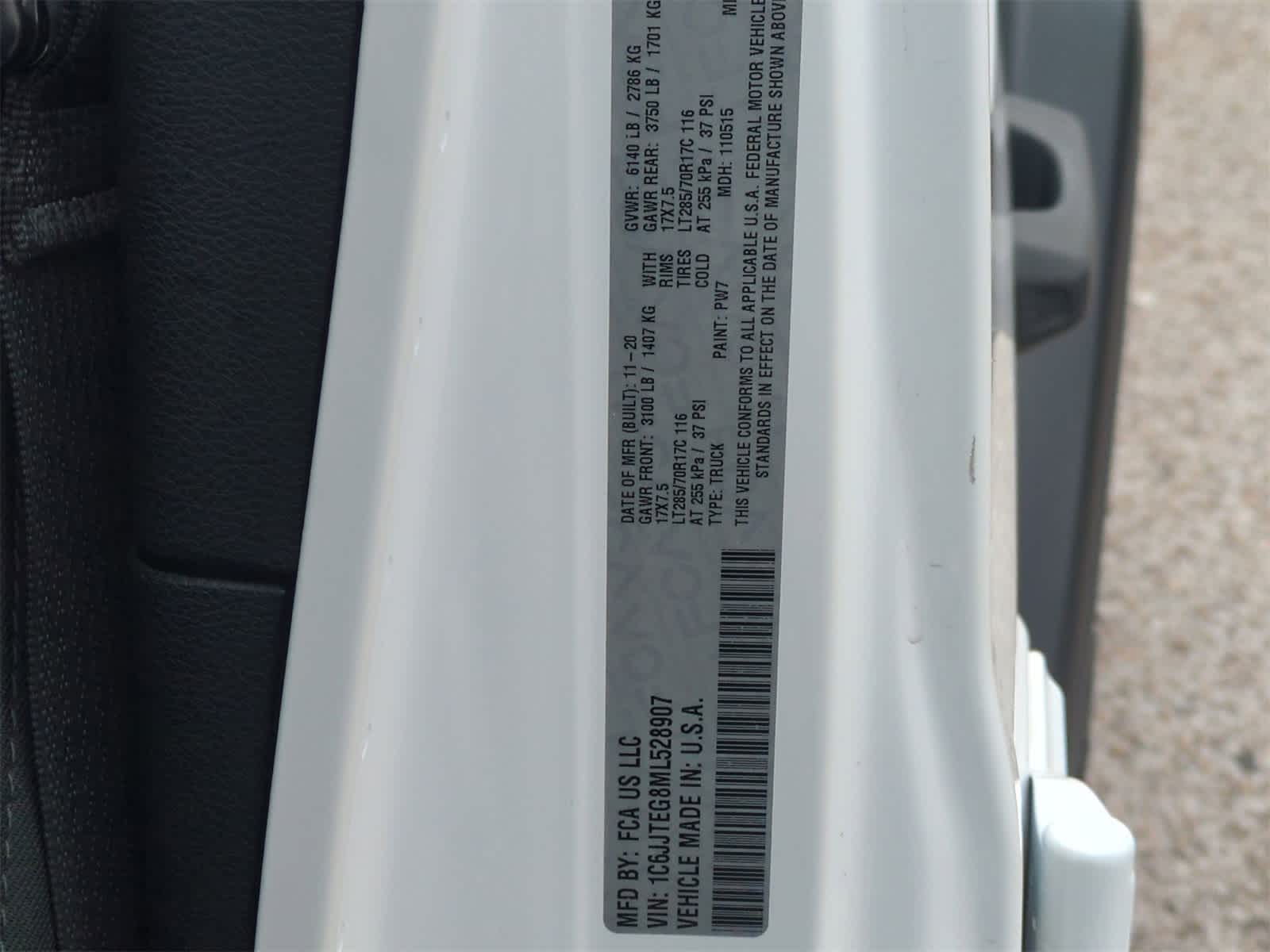 Thumbnail: 2021 Jeep Gladiator - 32