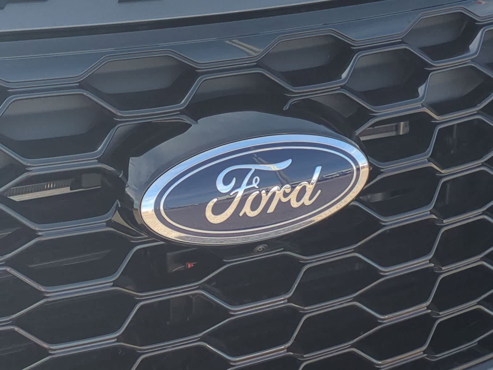 Thumbnail: 2026 Ford Explorer - 30