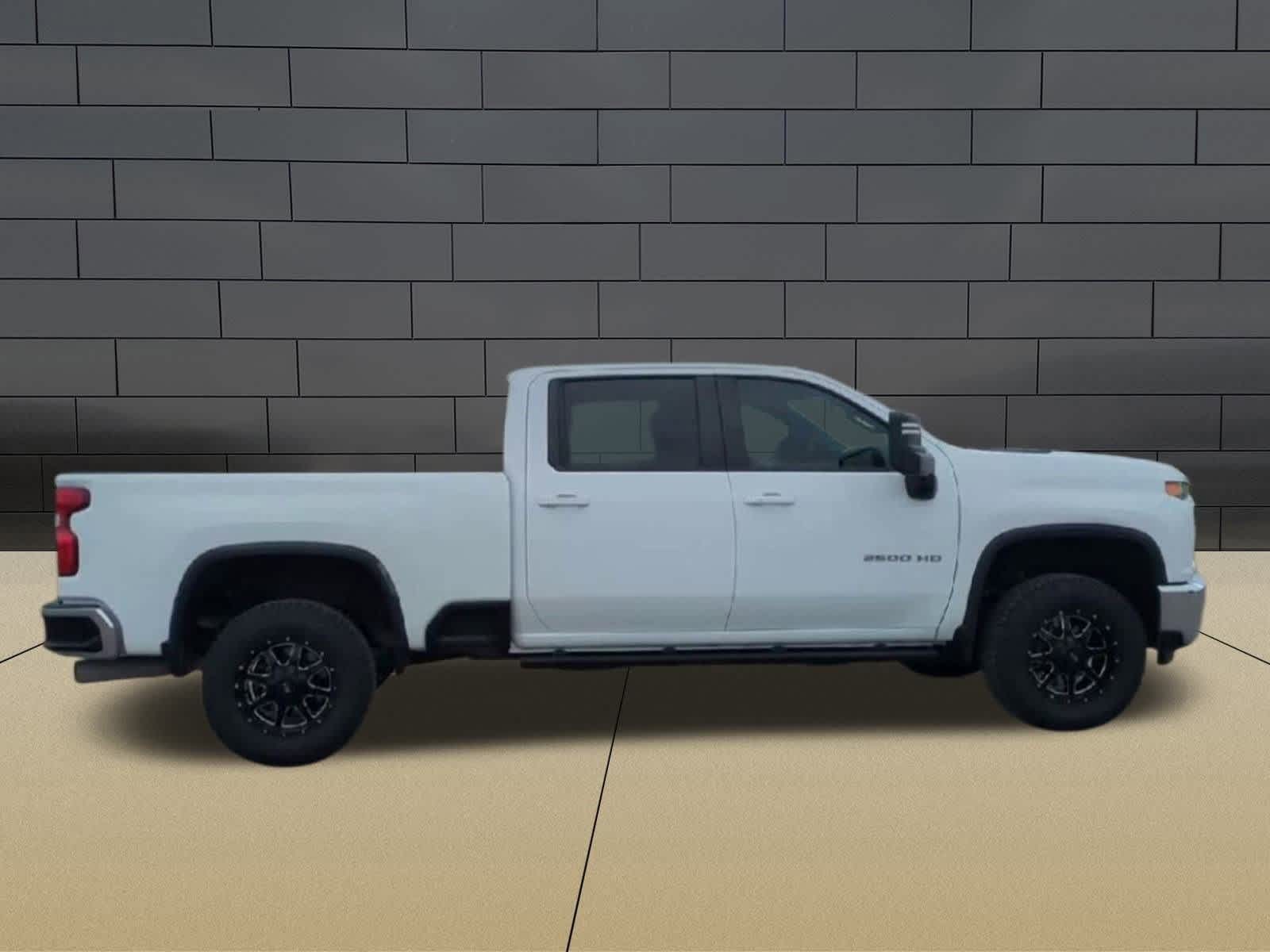 Thumbnail: 2022 Chevrolet Silverado 2500 - 9