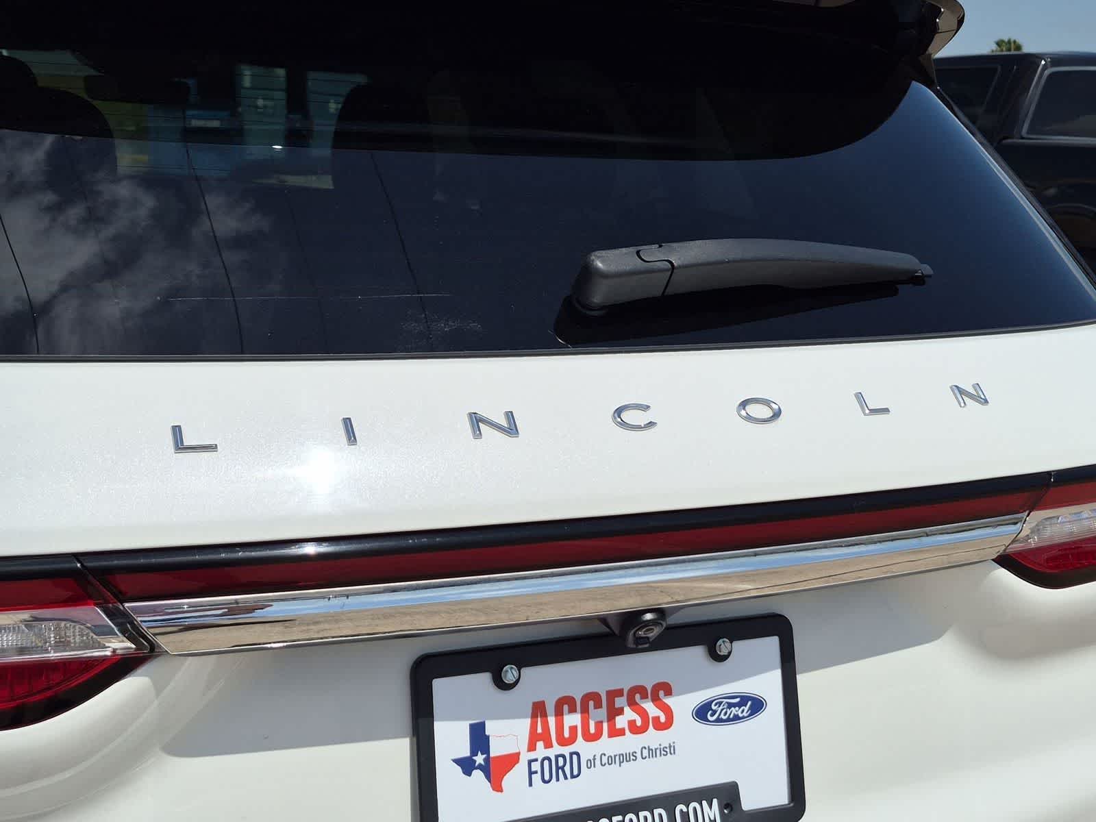 Thumbnail: 2022 Lincoln Corsair - 31