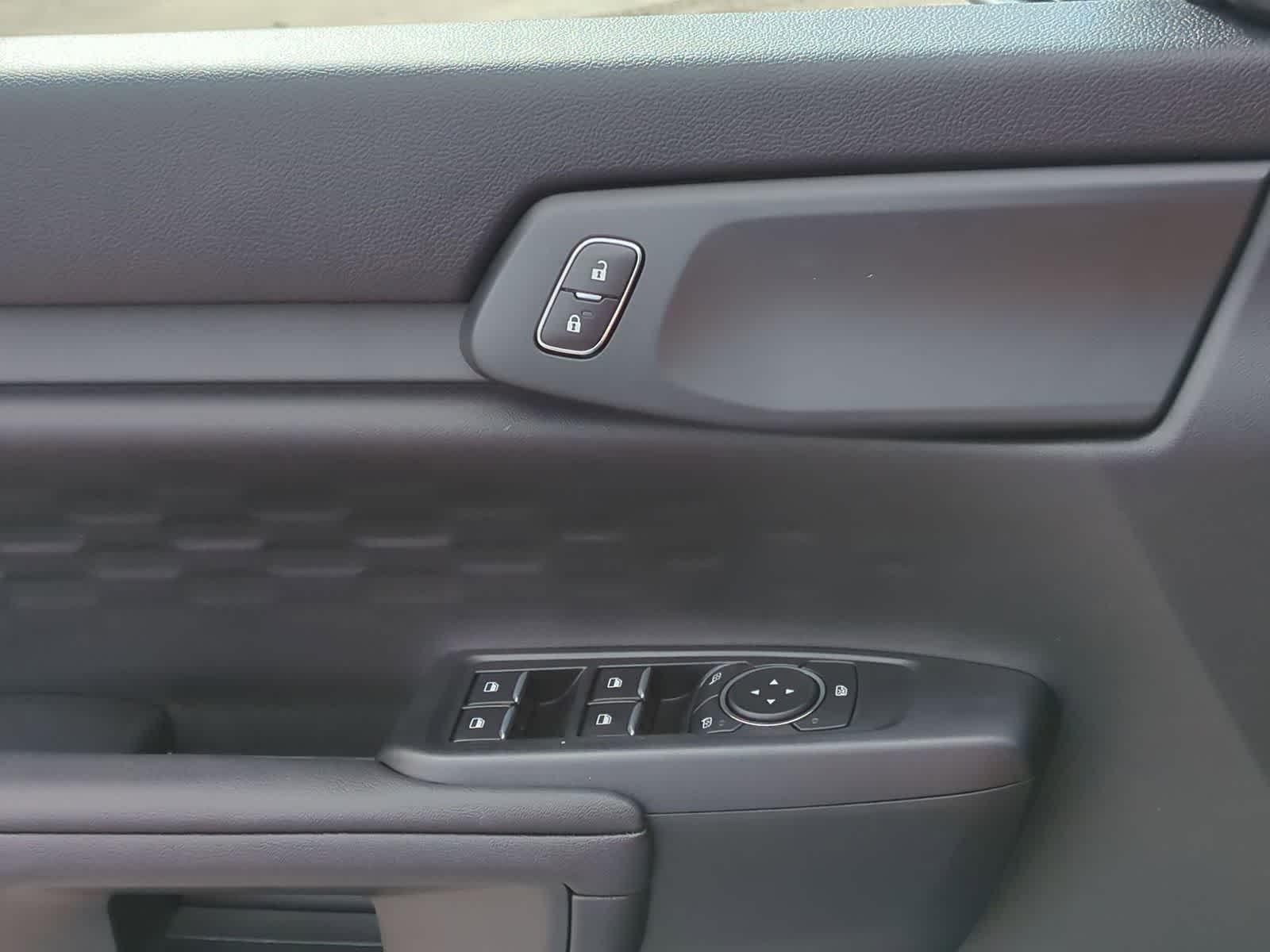 Thumbnail: 2025 Ford Ranger - 21