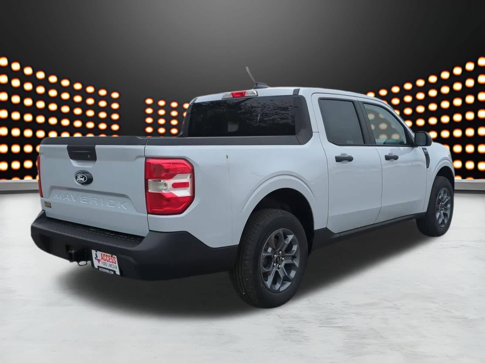 Thumbnail: 2025 Ford Maverick - 8