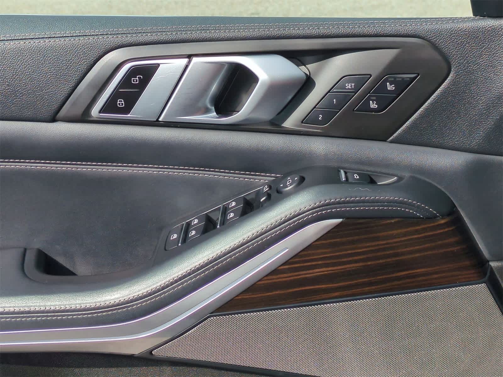 Thumbnail: 2021 BMW X5 - 24