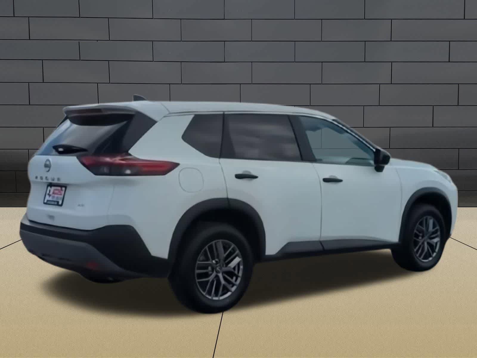 Thumbnail: 2023 Nissan Rogue - 8