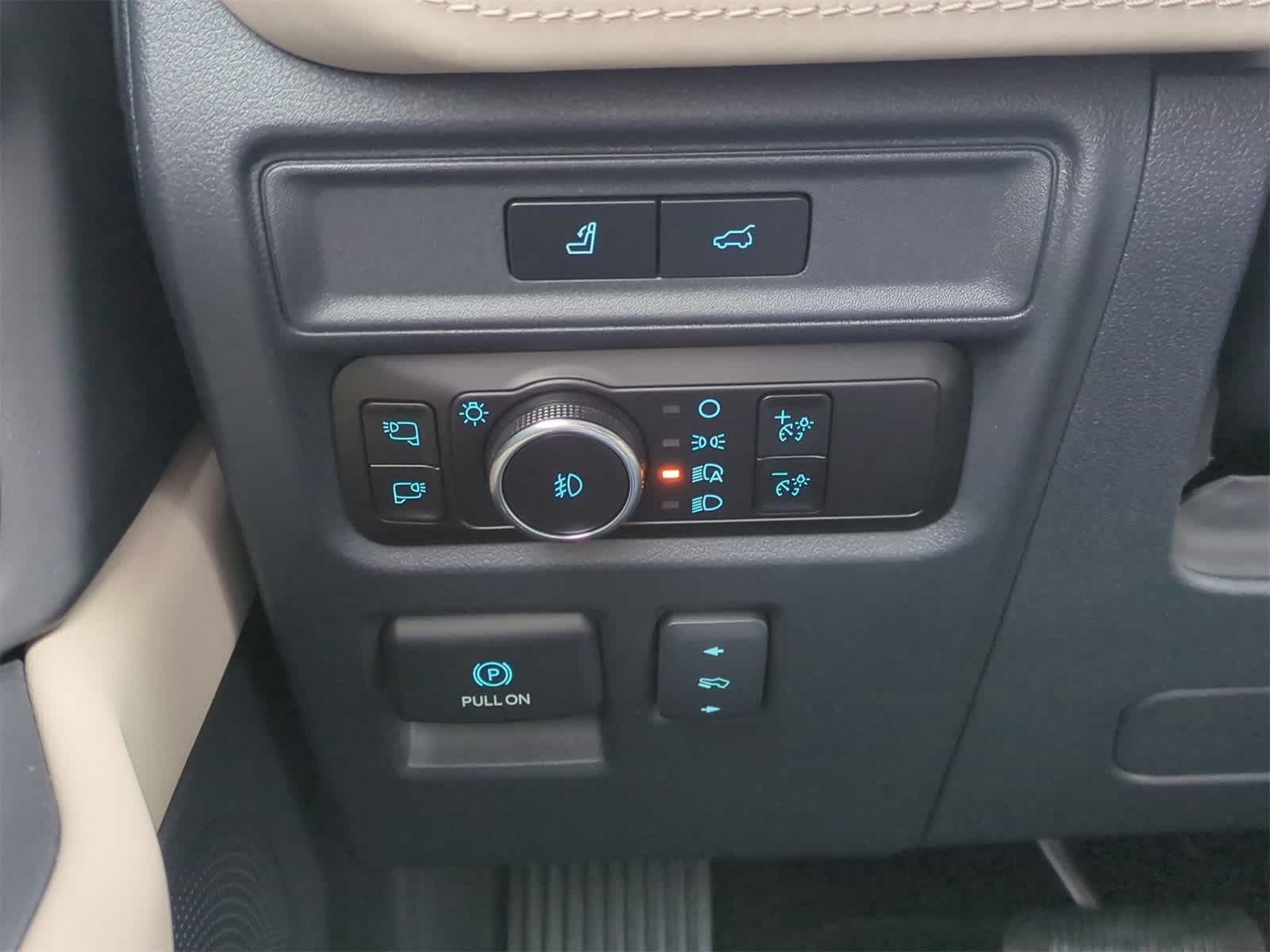 Thumbnail: 2023 Ford Expedition MAX - 18