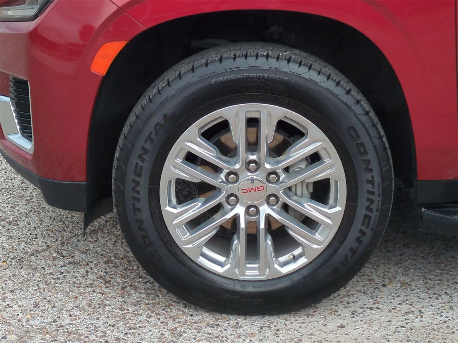 Thumbnail: 2024 GMC Yukon - 33