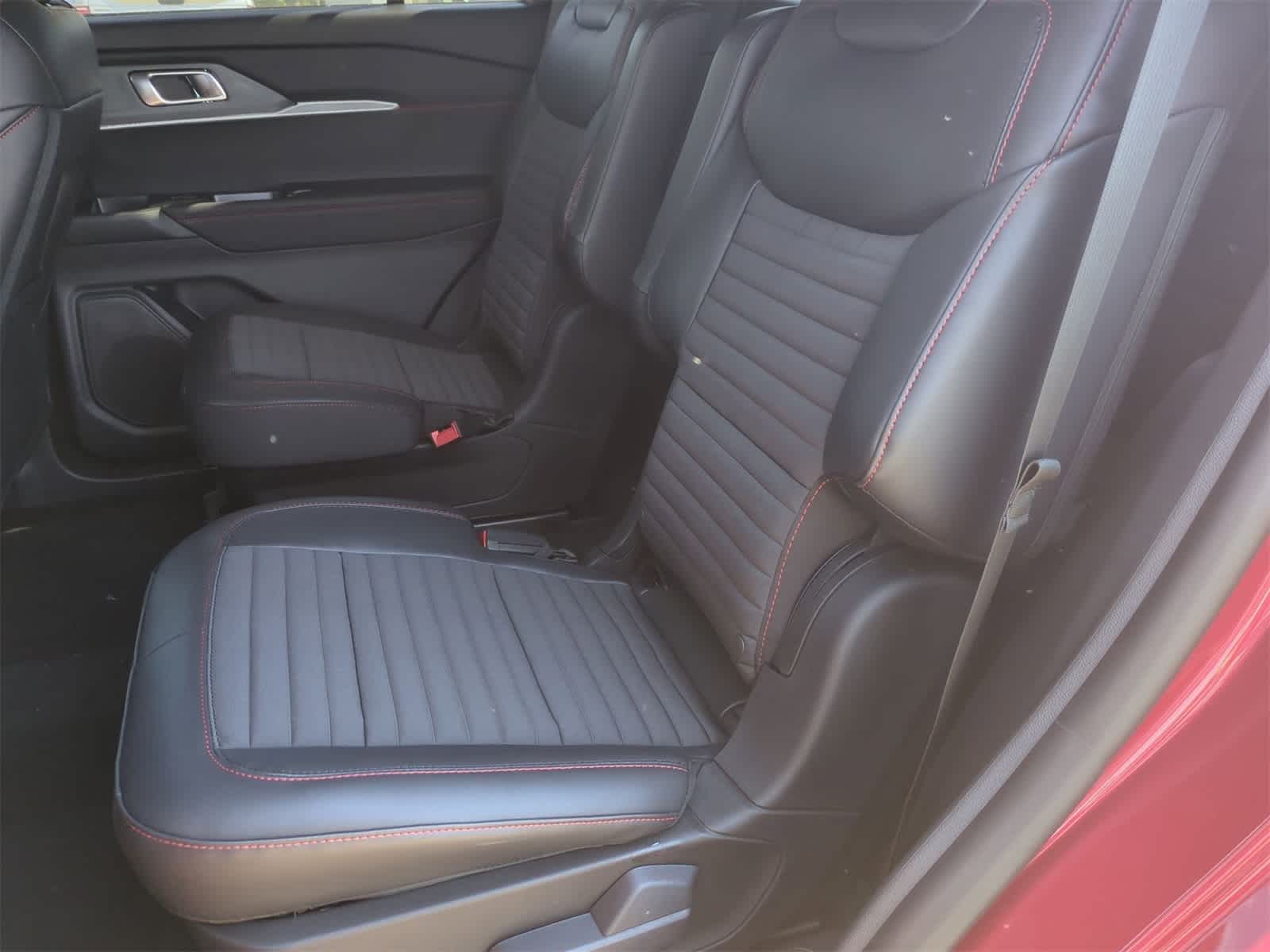 Thumbnail: 2025 Ford Explorer - 24