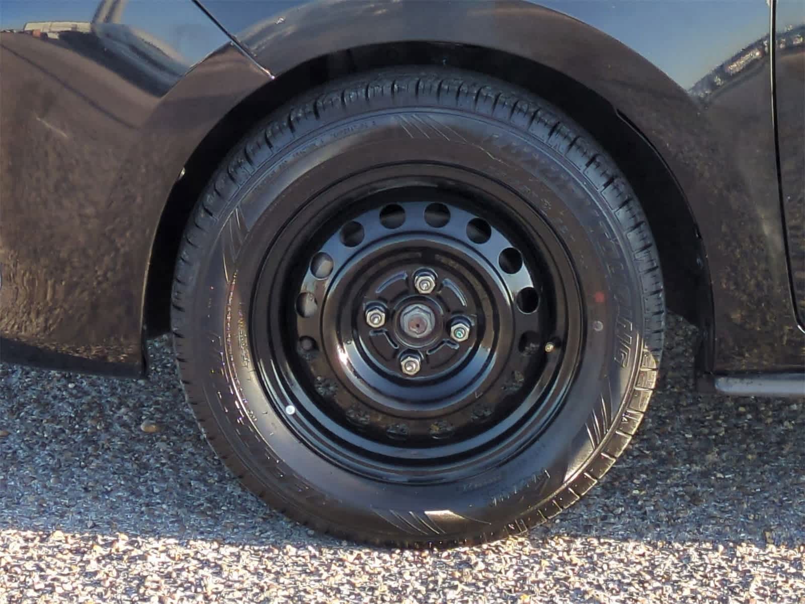 Thumbnail: 2021 Mitsubishi Mirage - 30