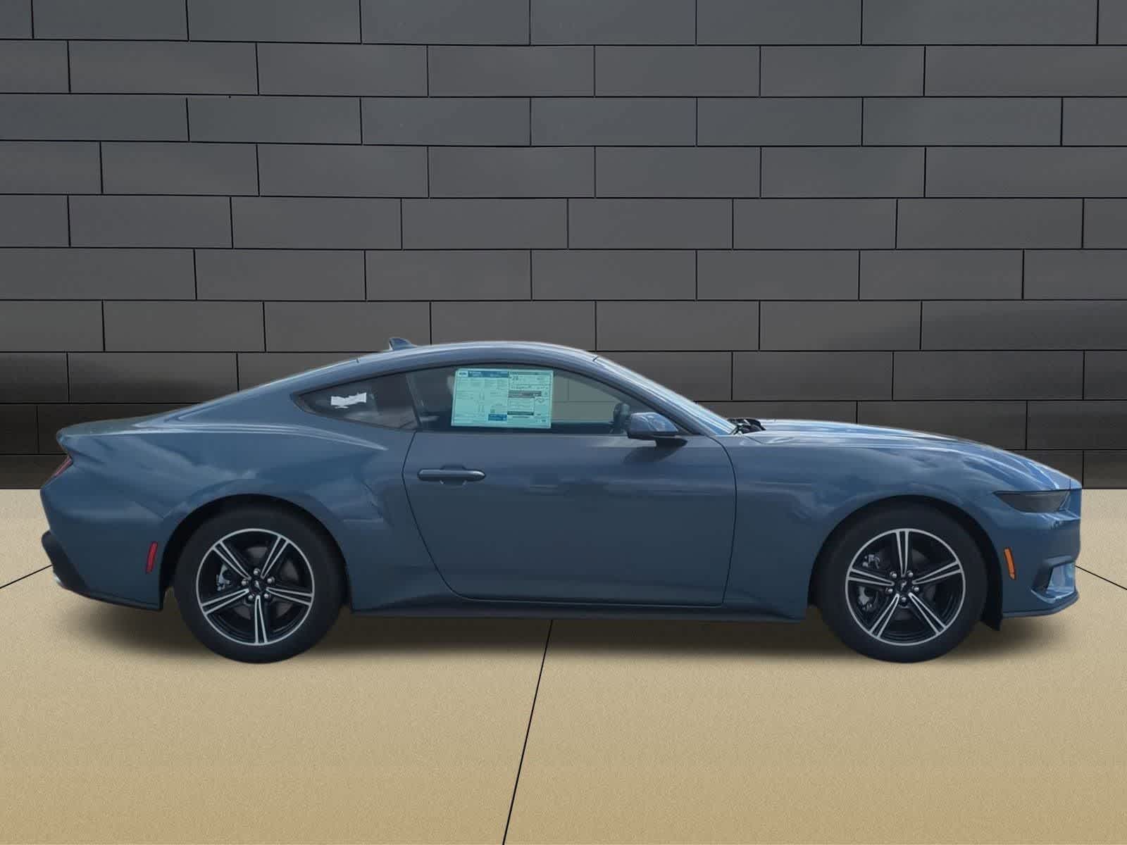 Thumbnail: 2025 Ford Mustang - 9