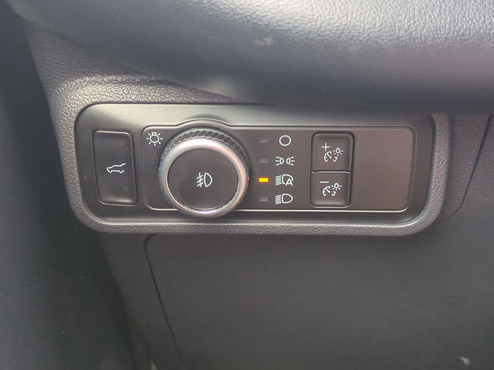 Thumbnail: 2025 Ford Explorer - 18