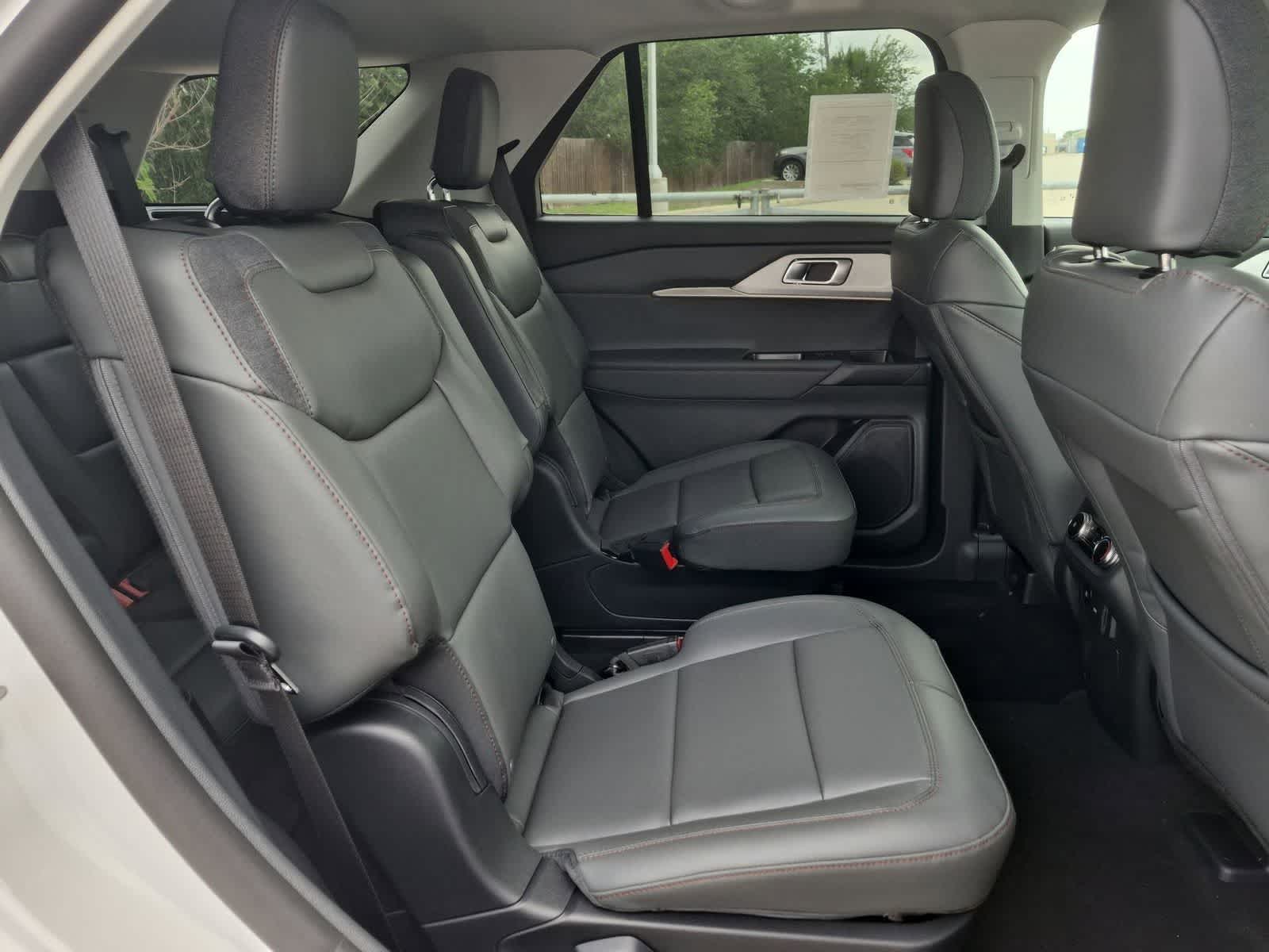 Thumbnail: 2026 Ford Explorer - 26