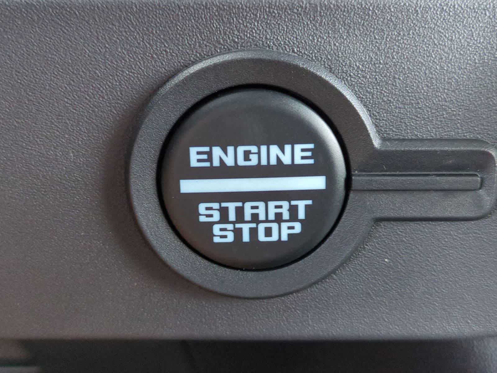 Thumbnail: 2025 Ford Bronco - 17