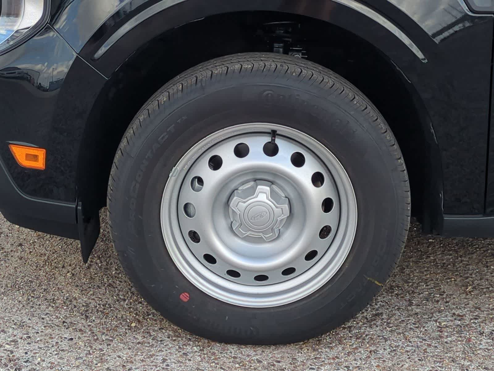 Thumbnail: 2025 Ford Maverick - 30