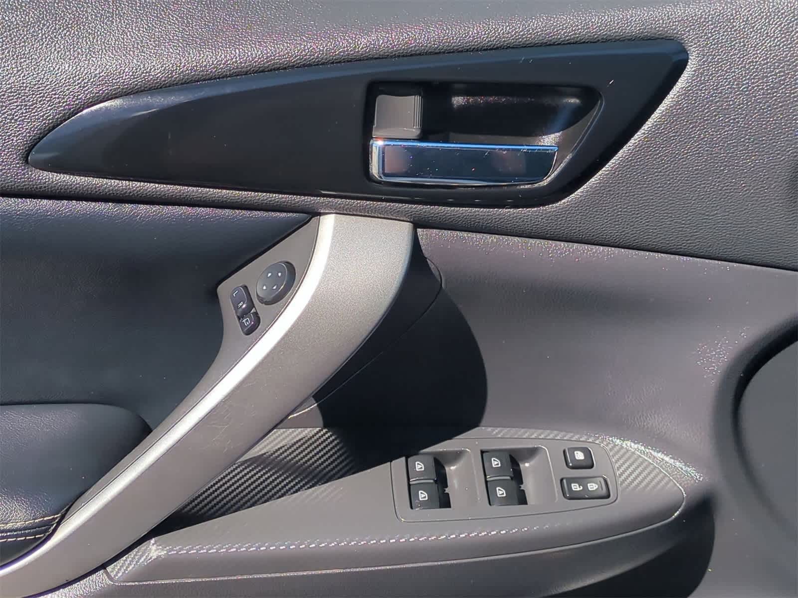 Thumbnail: 2022 Mitsubishi Eclipse Cross - 23