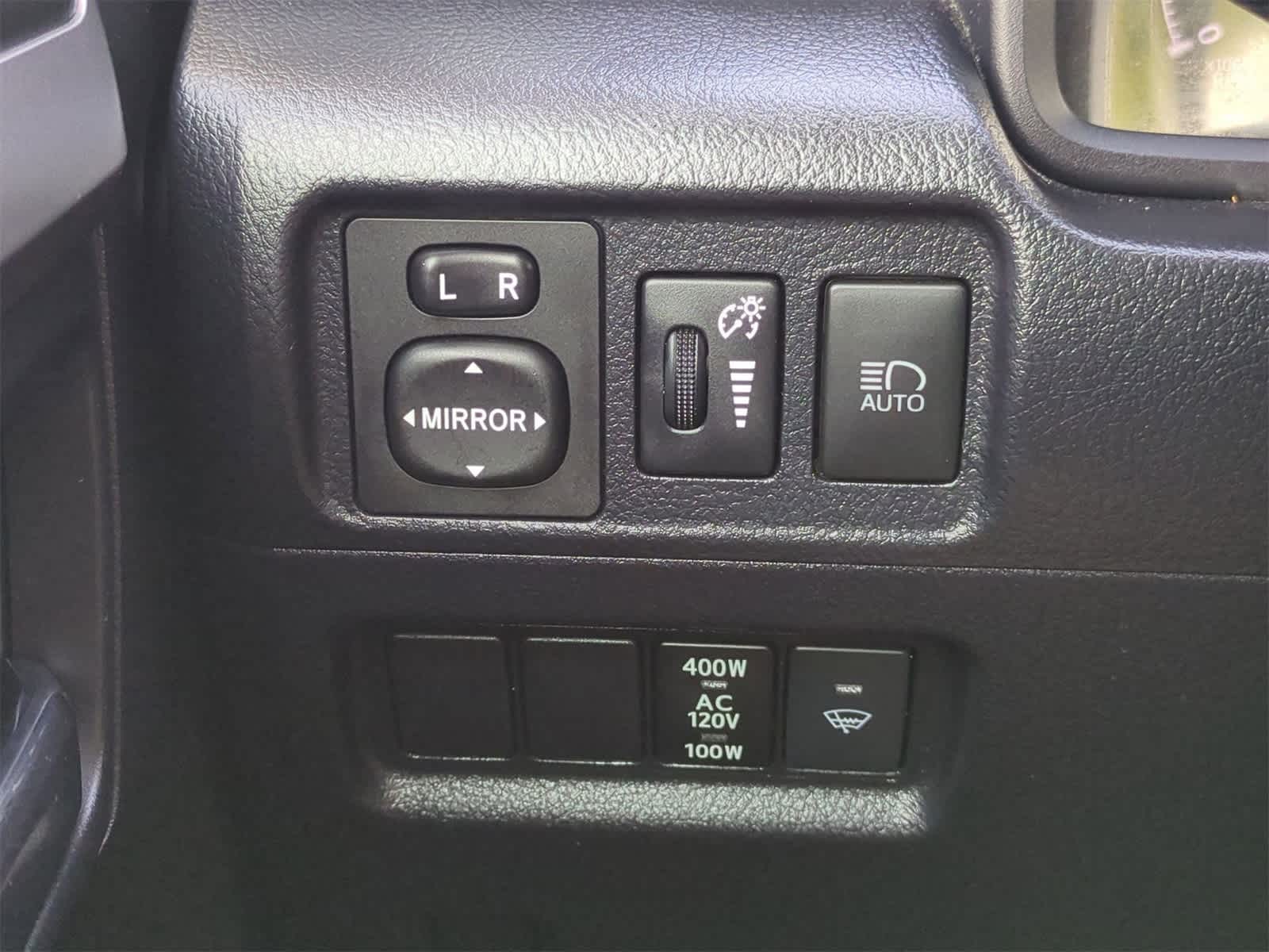 Thumbnail: 2024 Toyota 4Runner - 17