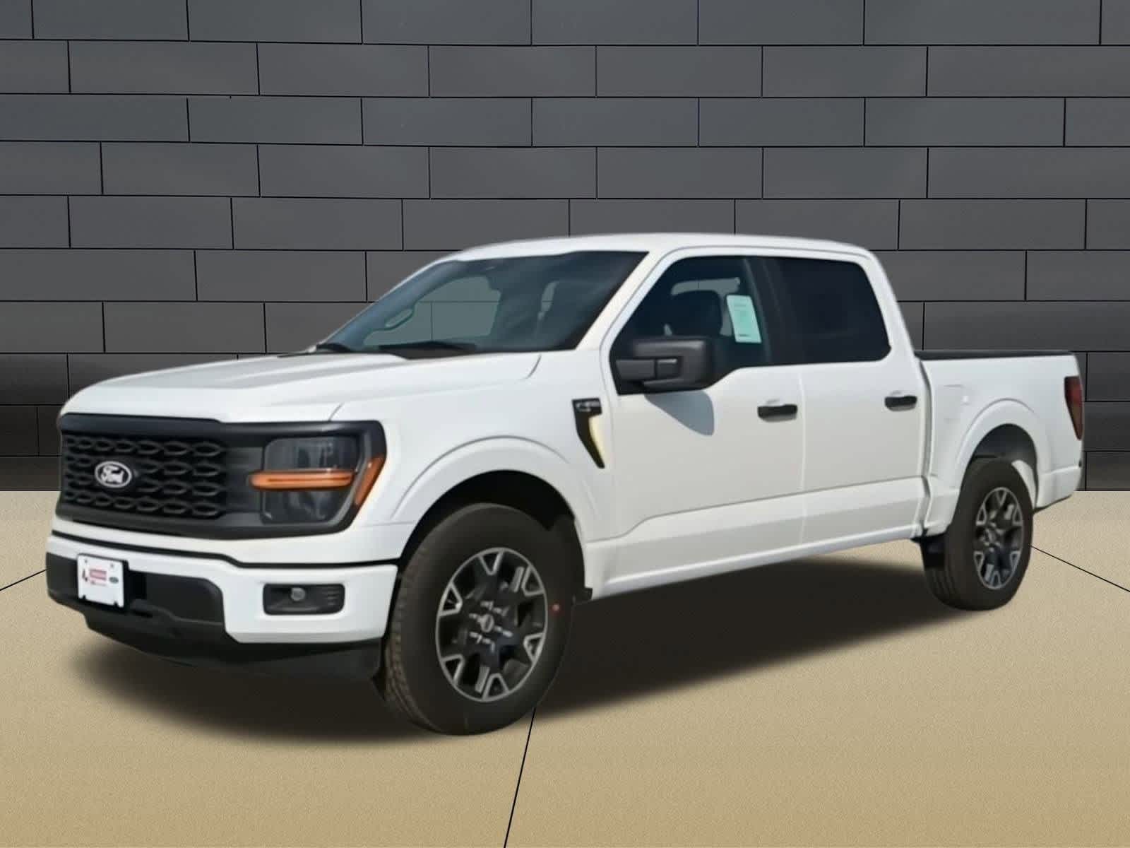 2025 Ford F-150 STX photo 4