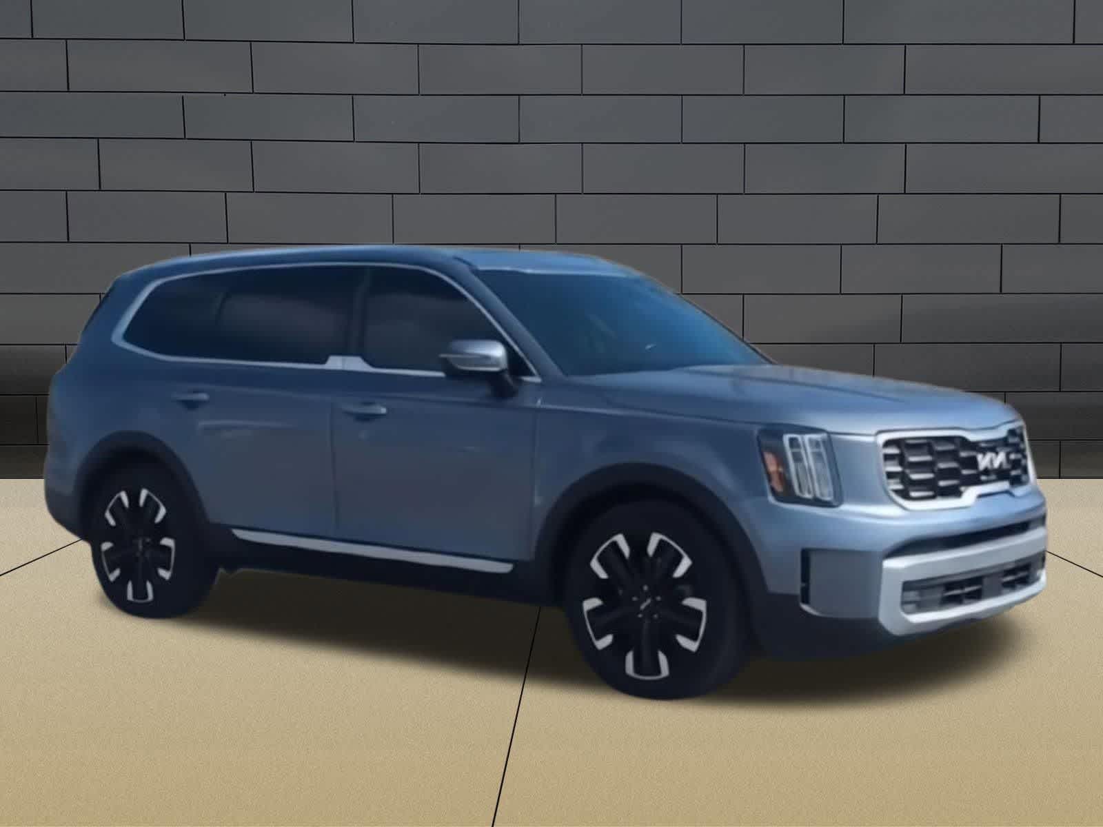 Thumbnail: 2023 Kia Telluride - 2