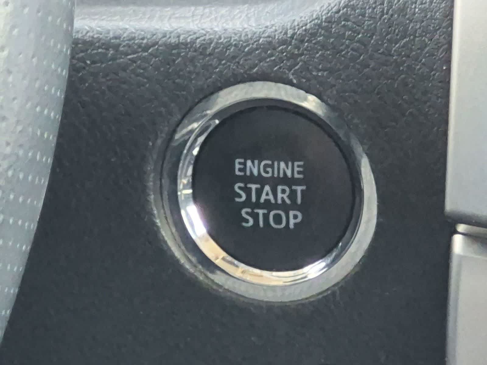 2022 Toyota 4Runner SR5 - Photo 15