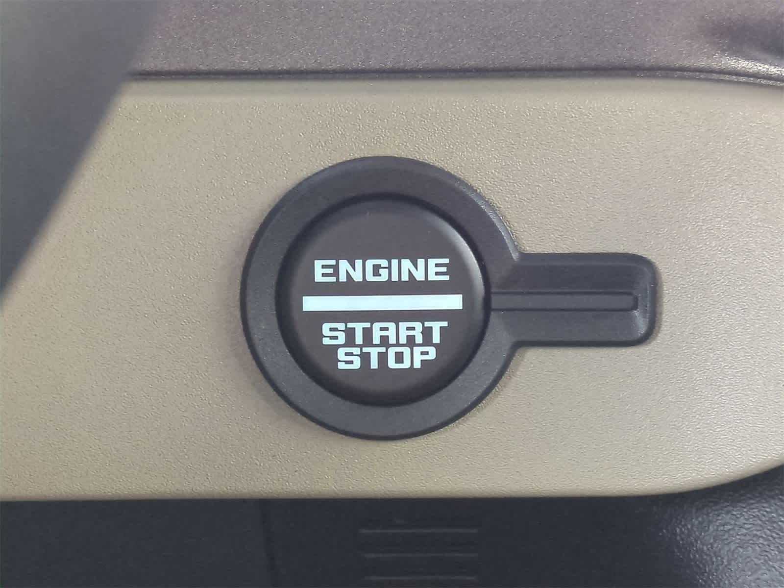 Thumbnail: 2025 Ford Bronco - 17