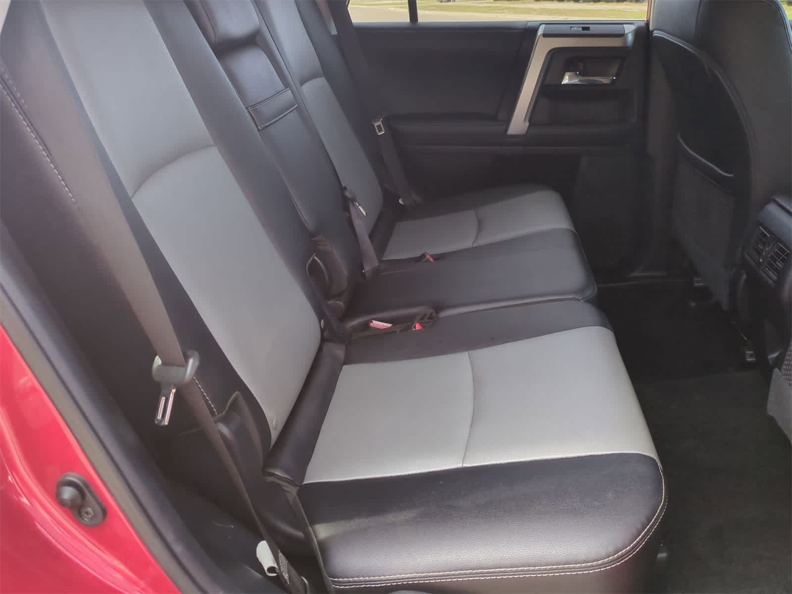 Thumbnail: 2022 Toyota 4Runner - 27