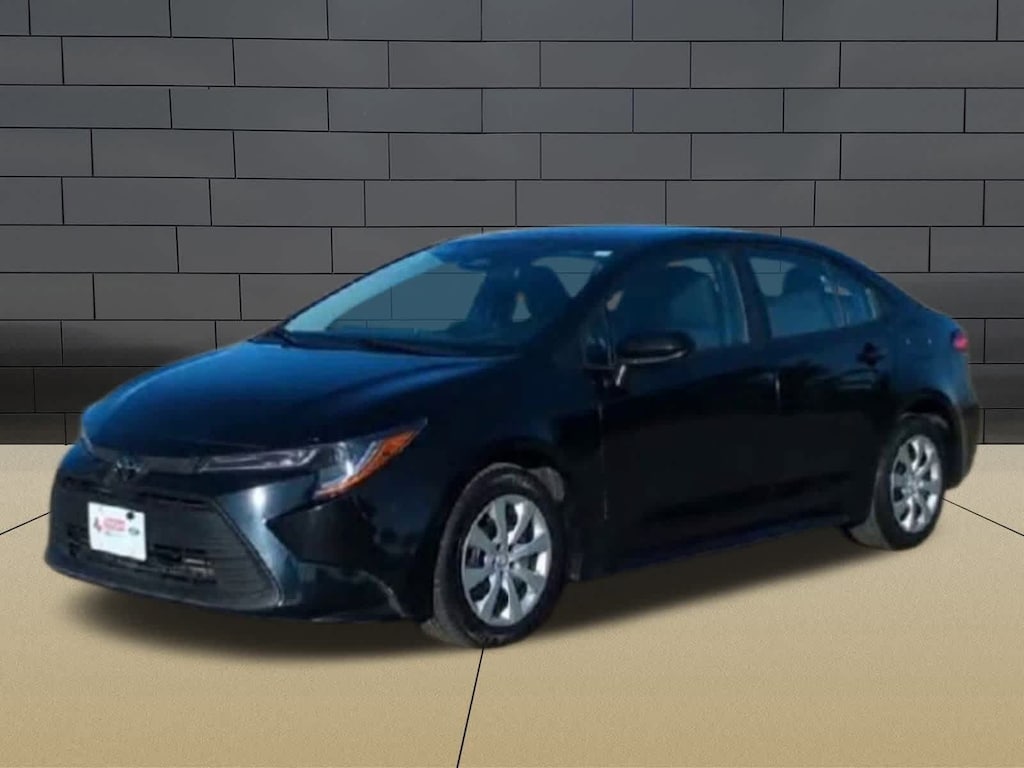 Used 2023 Toyota Corolla LE Sedan
