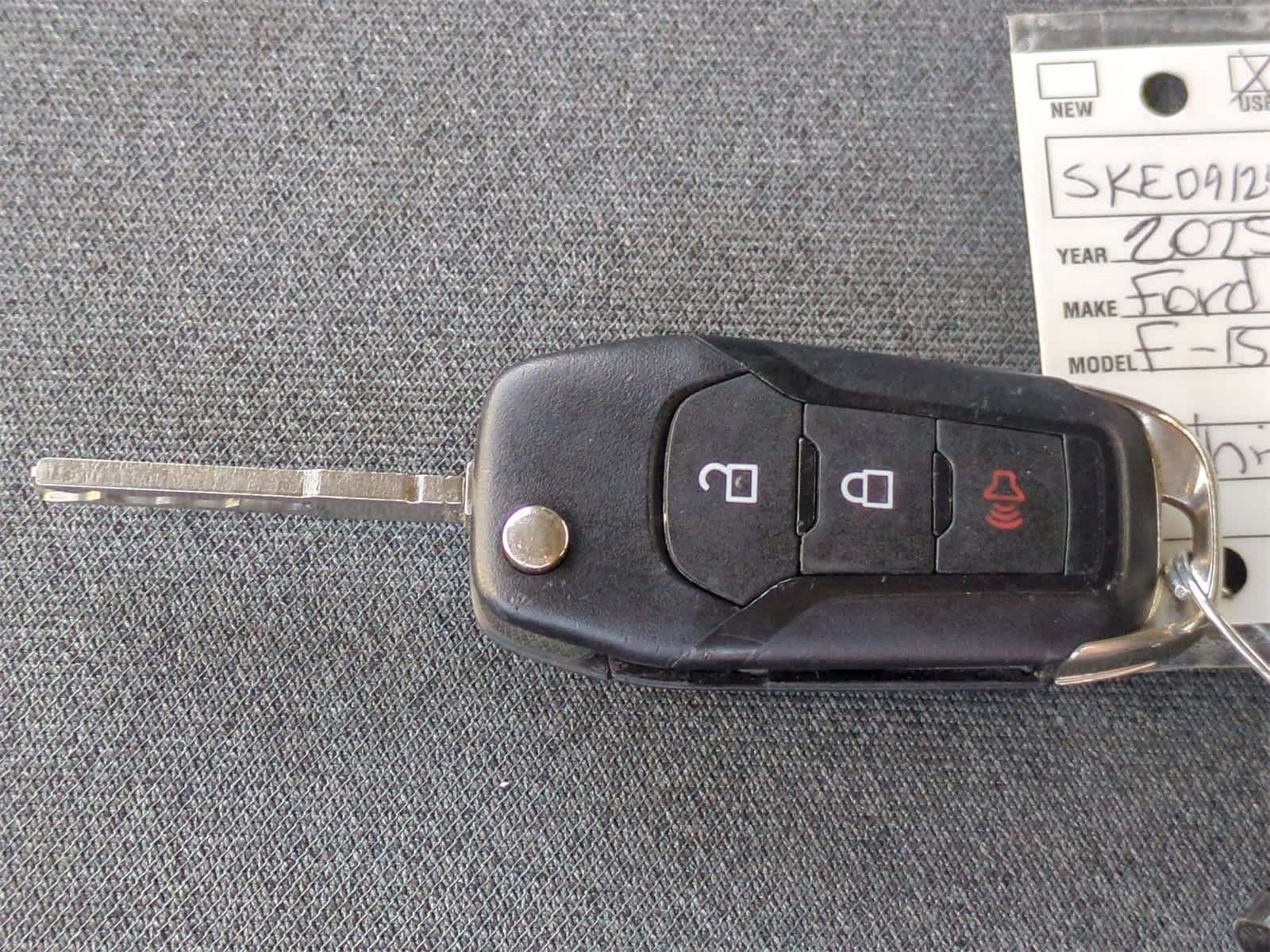 Thumbnail: 2025 Ford F-150 - 32