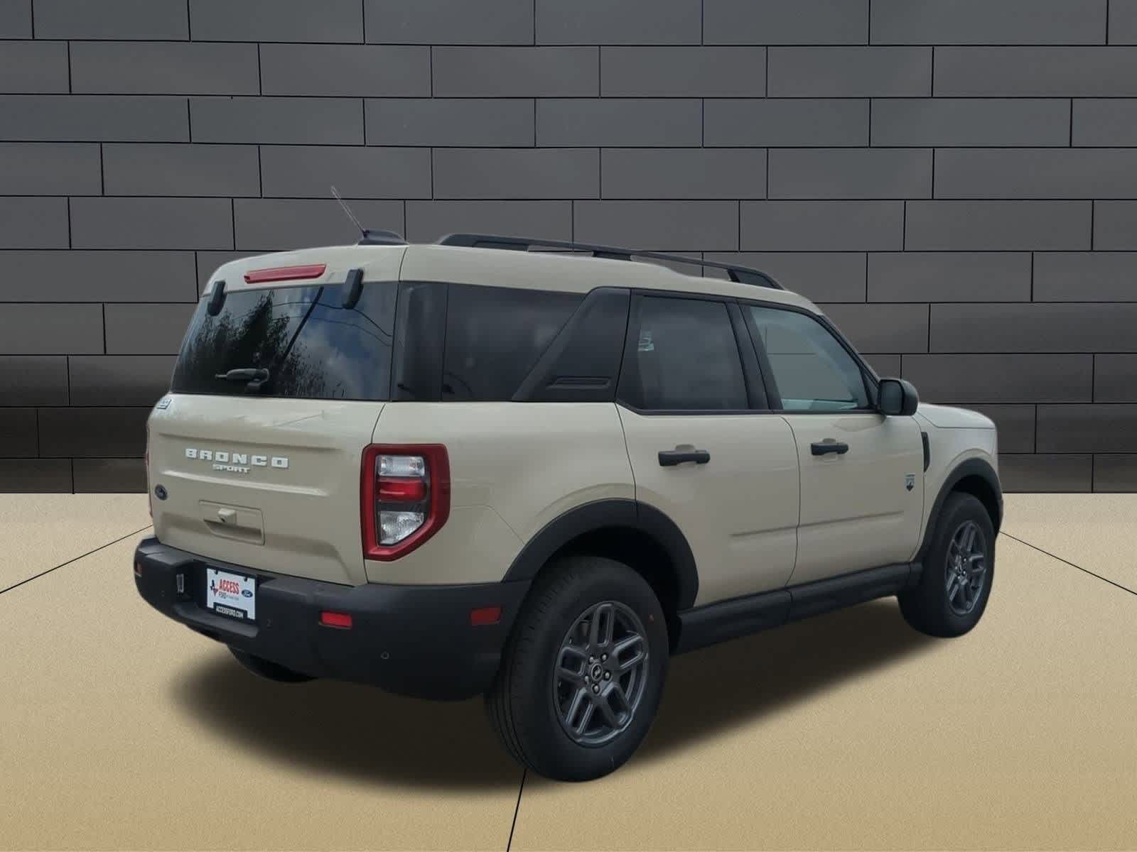 Thumbnail: 2025 Ford Bronco Sport - 8