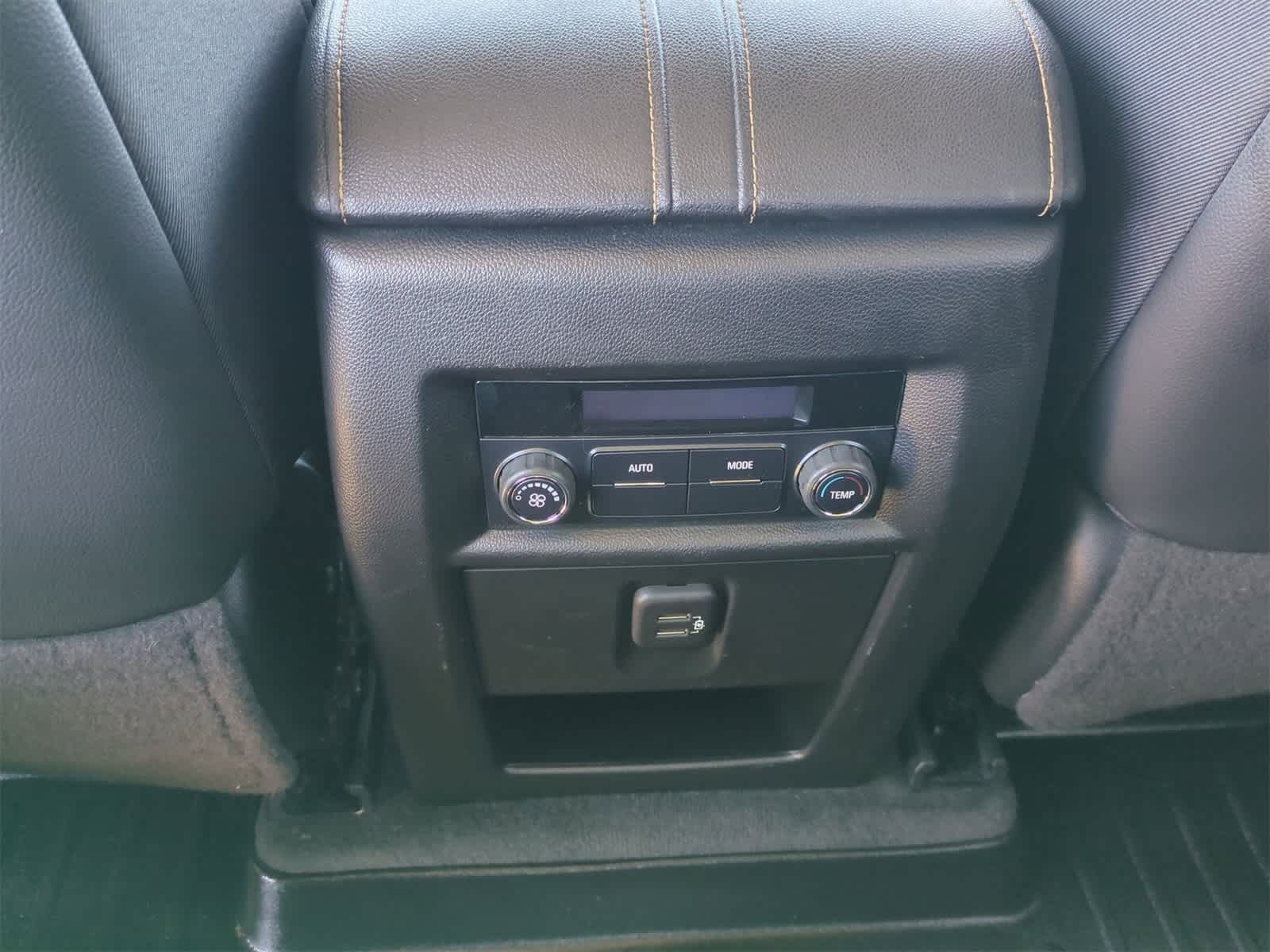 Thumbnail: 2020 Chevrolet Traverse - 20