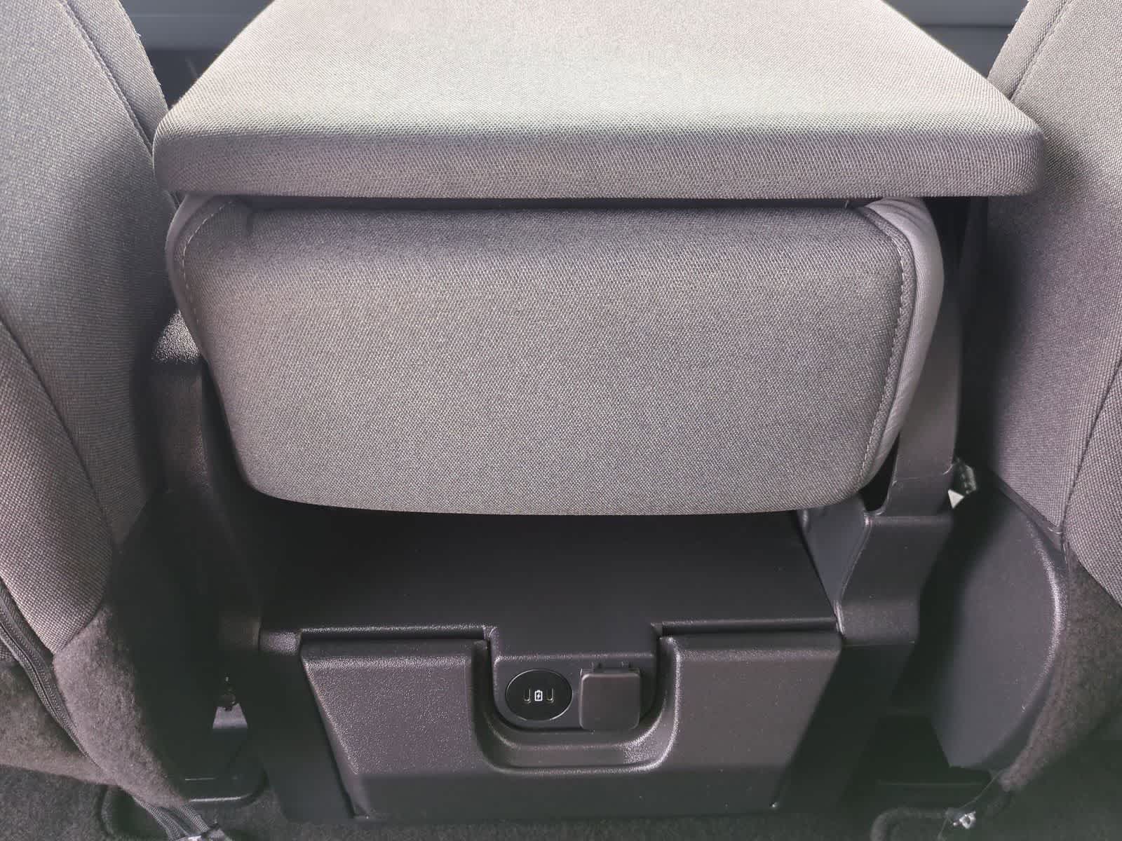 Thumbnail: 2025 Ford F-150 - 19