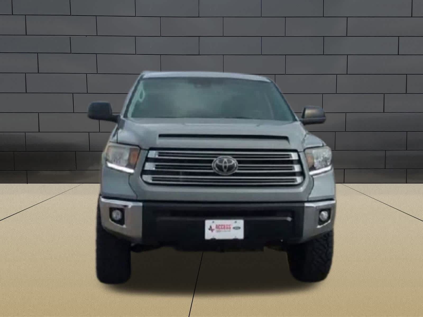 Thumbnail: 2021 Toyota Tundra - 3