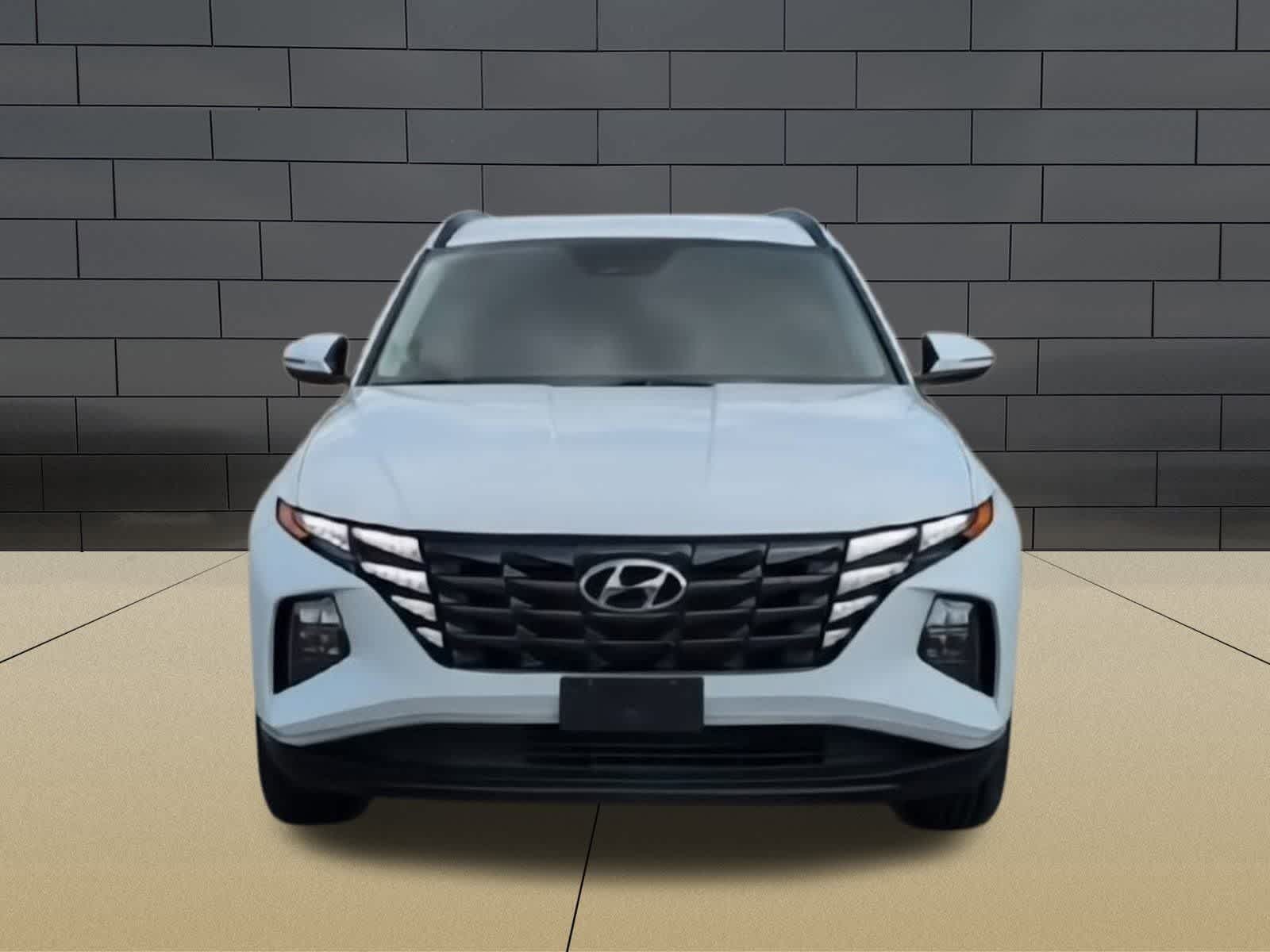 Thumbnail: 2022 Hyundai Tucson - 3