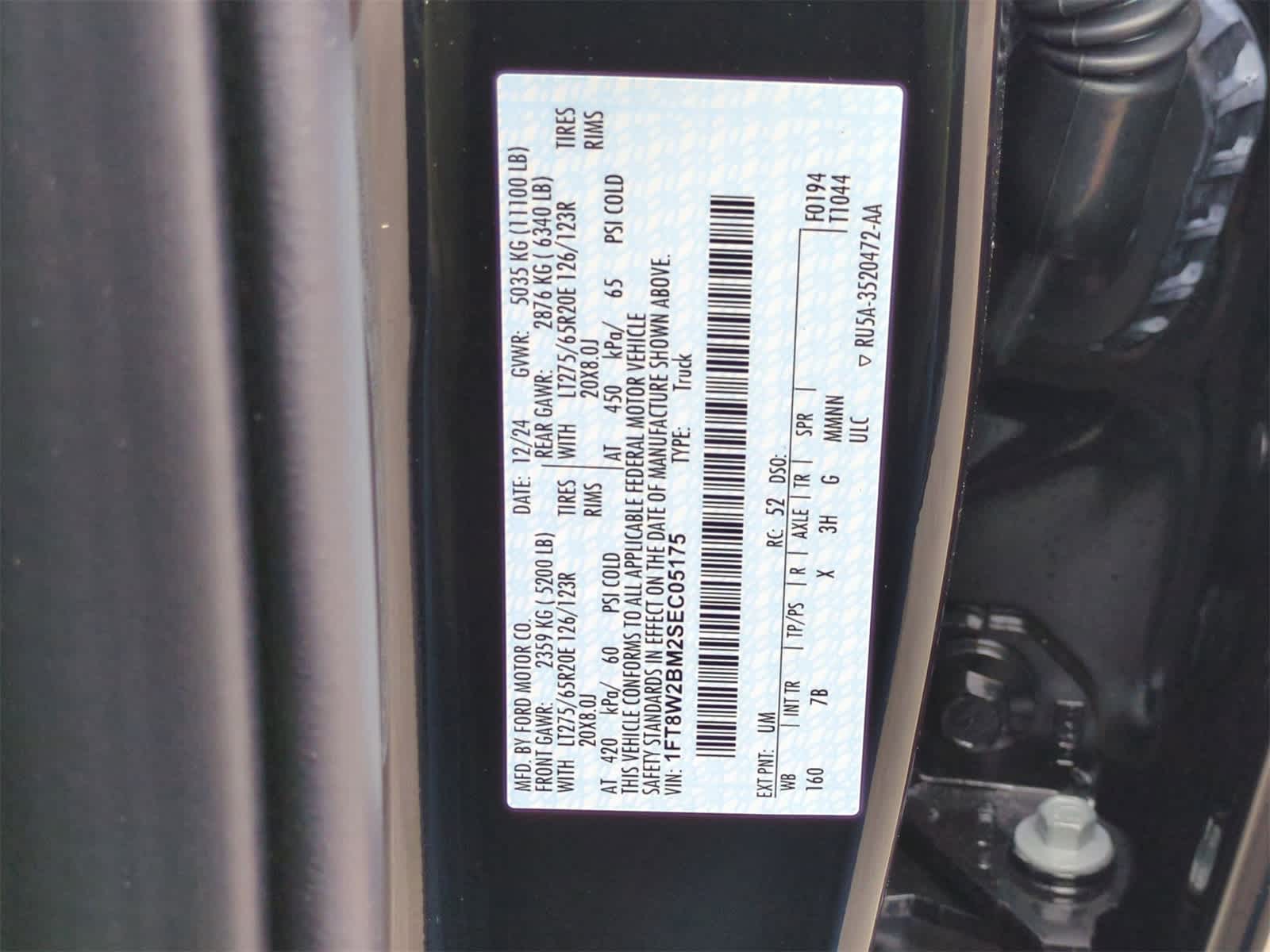 2025 Ford F-250 Platinum 34