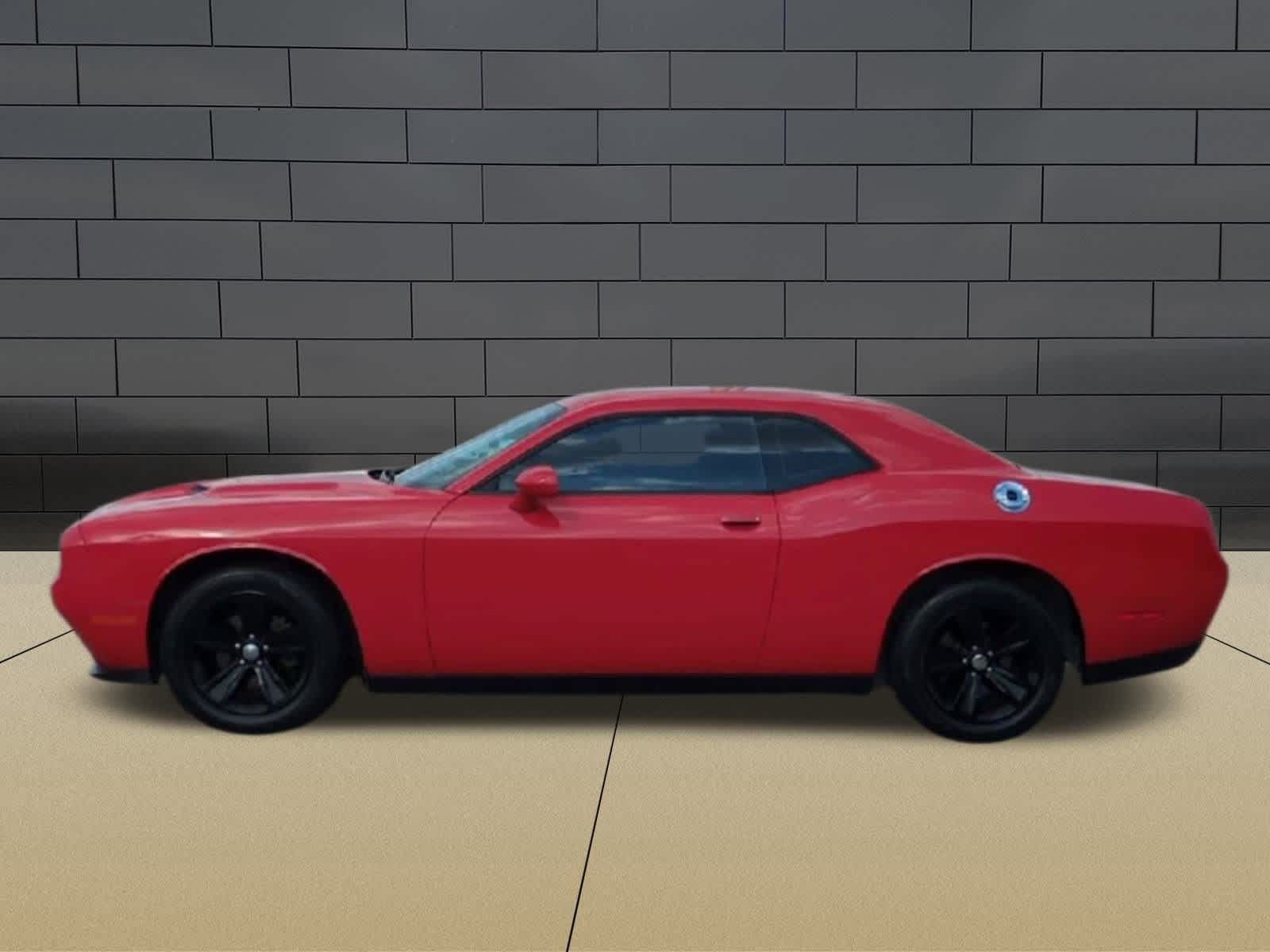 Thumbnail: 2016 Dodge Challenger - 5