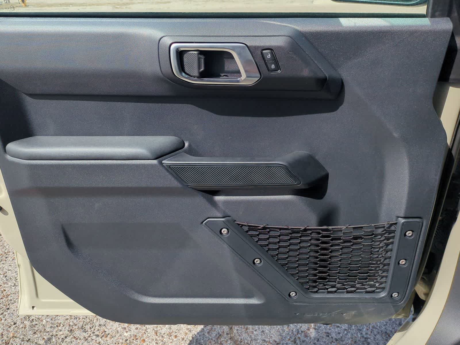 Thumbnail: 2025 Ford Bronco - 22