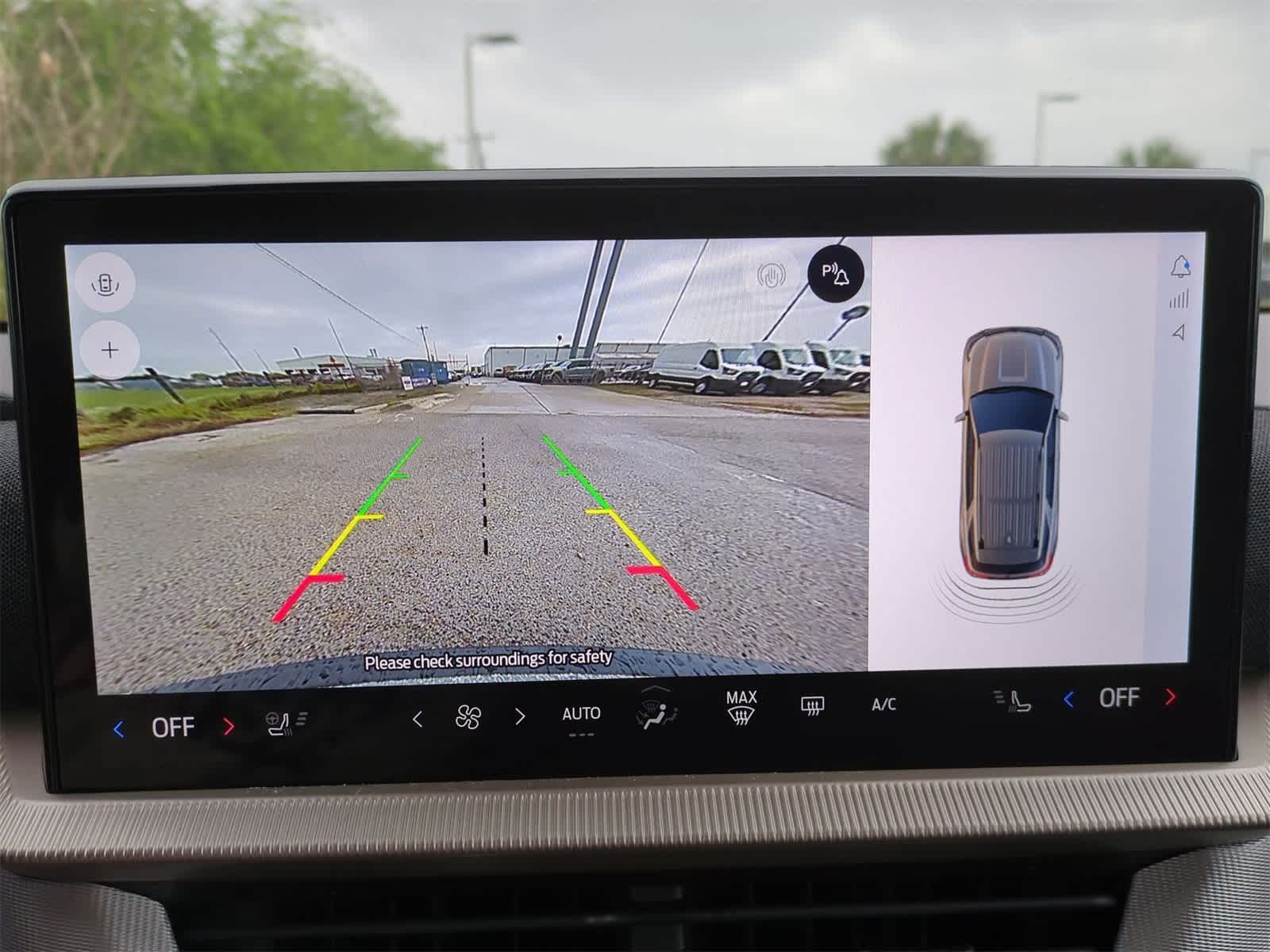 Thumbnail: 2025 Ford Explorer - 15