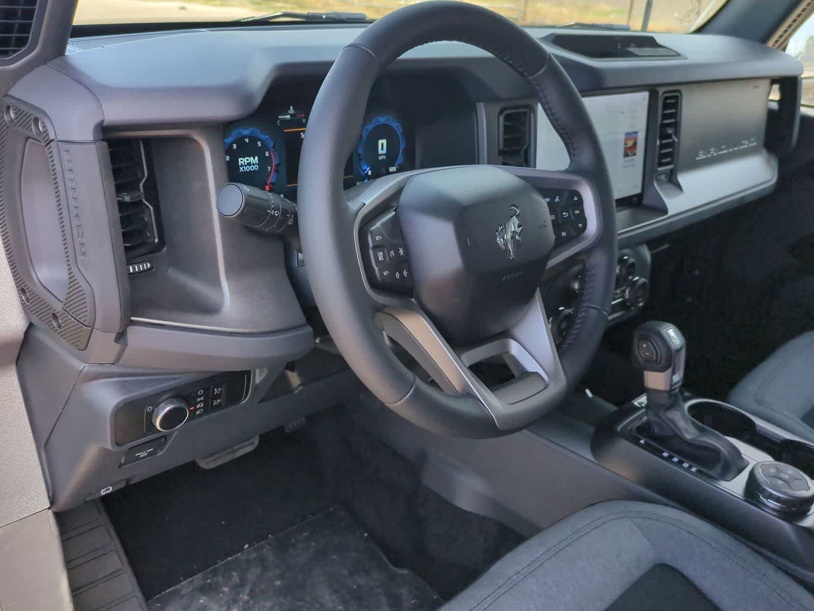 Thumbnail: 2025 Ford Bronco - 10