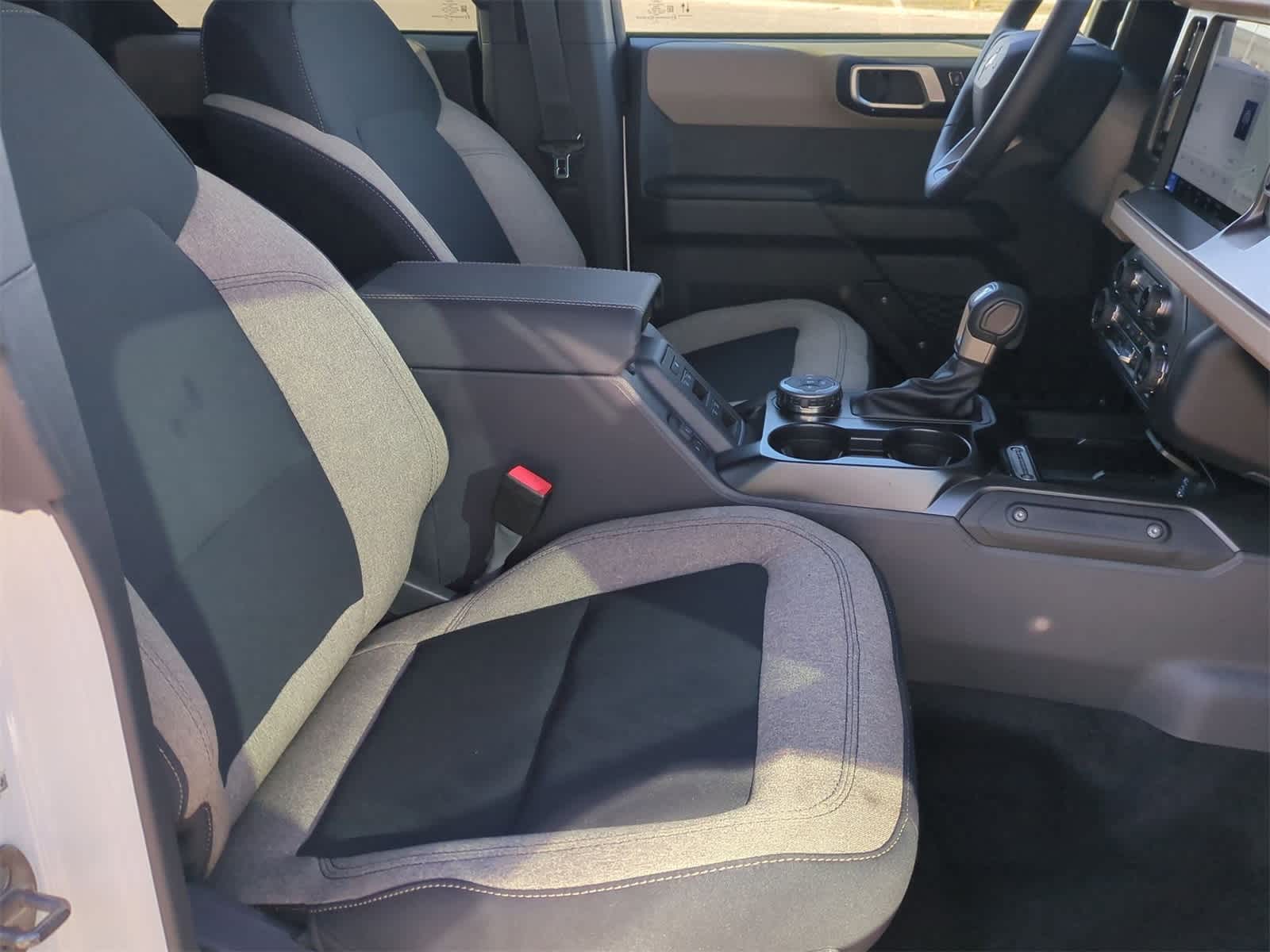 Thumbnail: 2025 Ford Bronco - 27