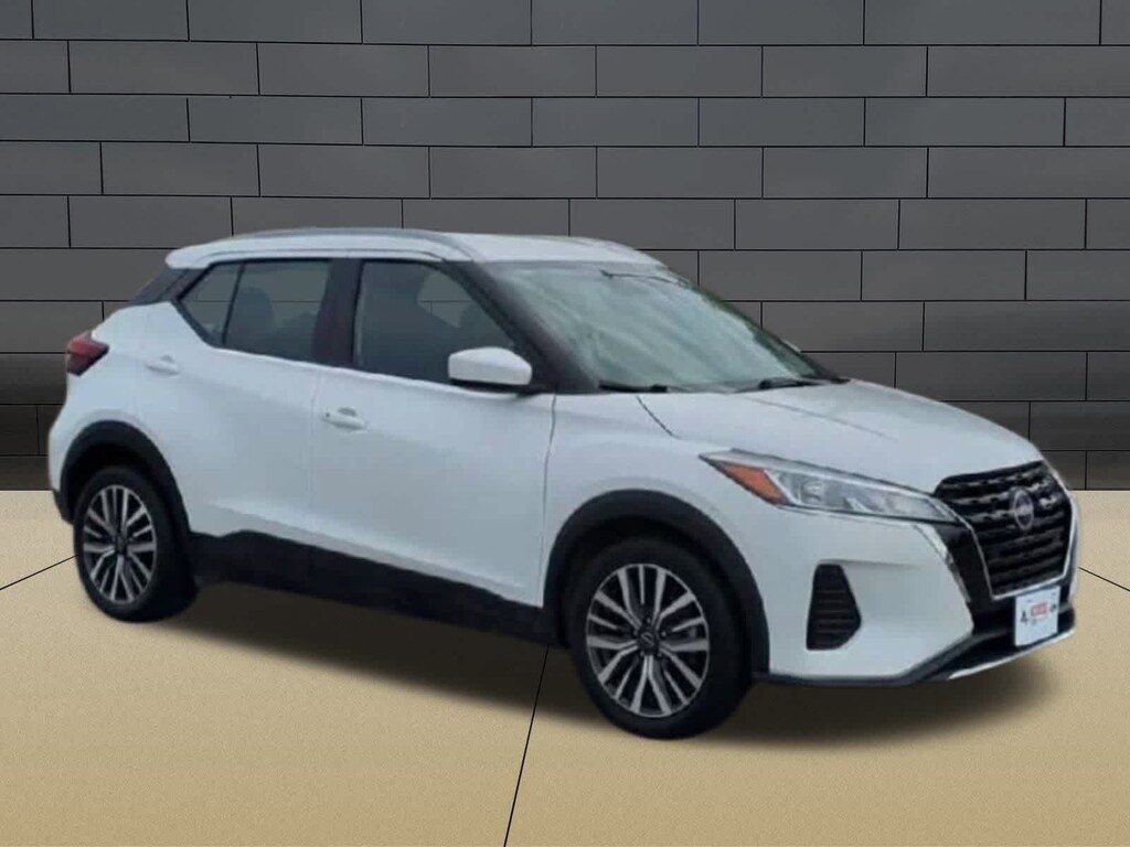 Used 2023 Nissan Kicks SV SUV