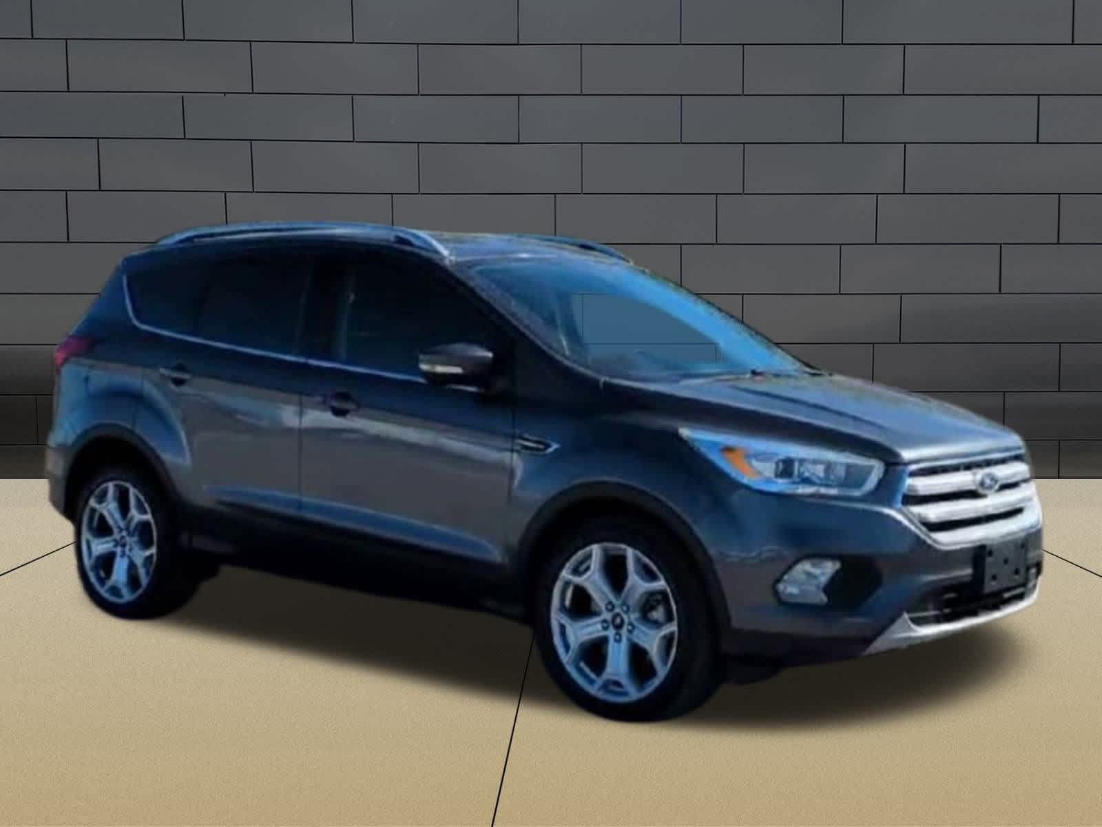 Thumbnail: 2019 Ford Escape - 2