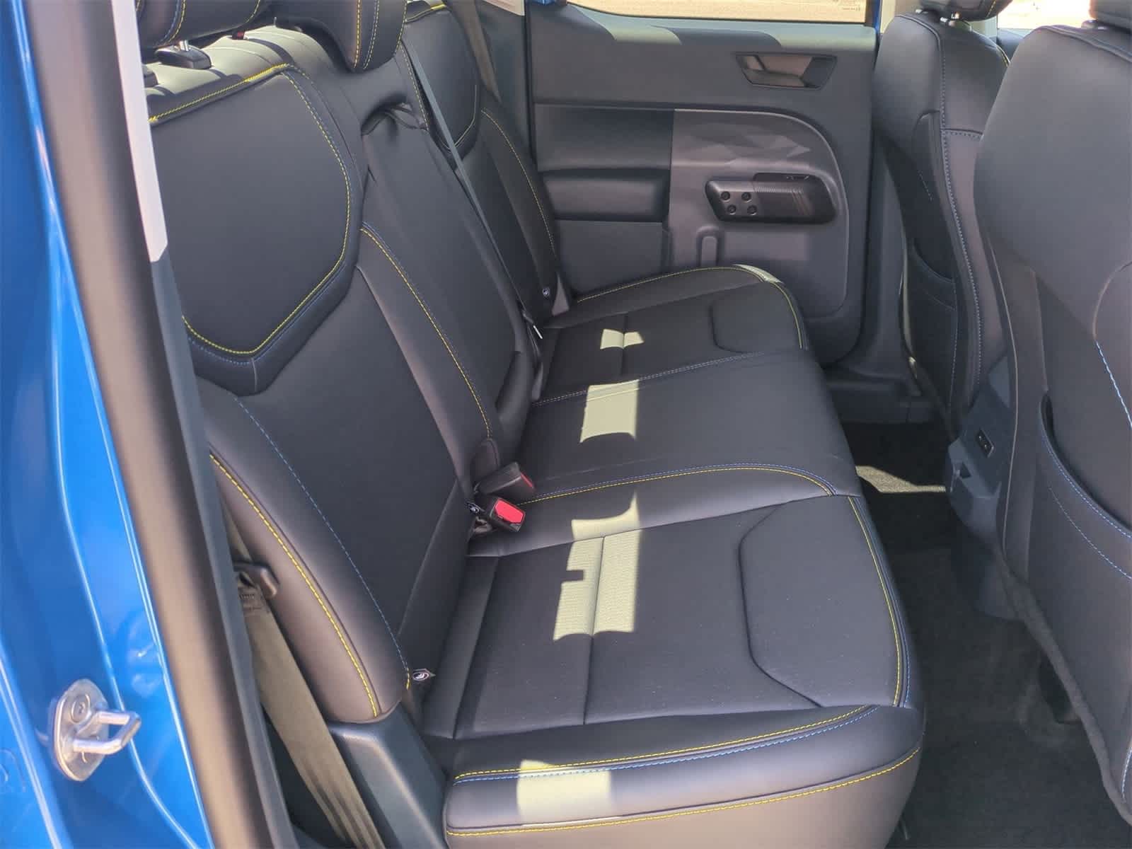 Thumbnail: 2025 Ford Maverick - 25