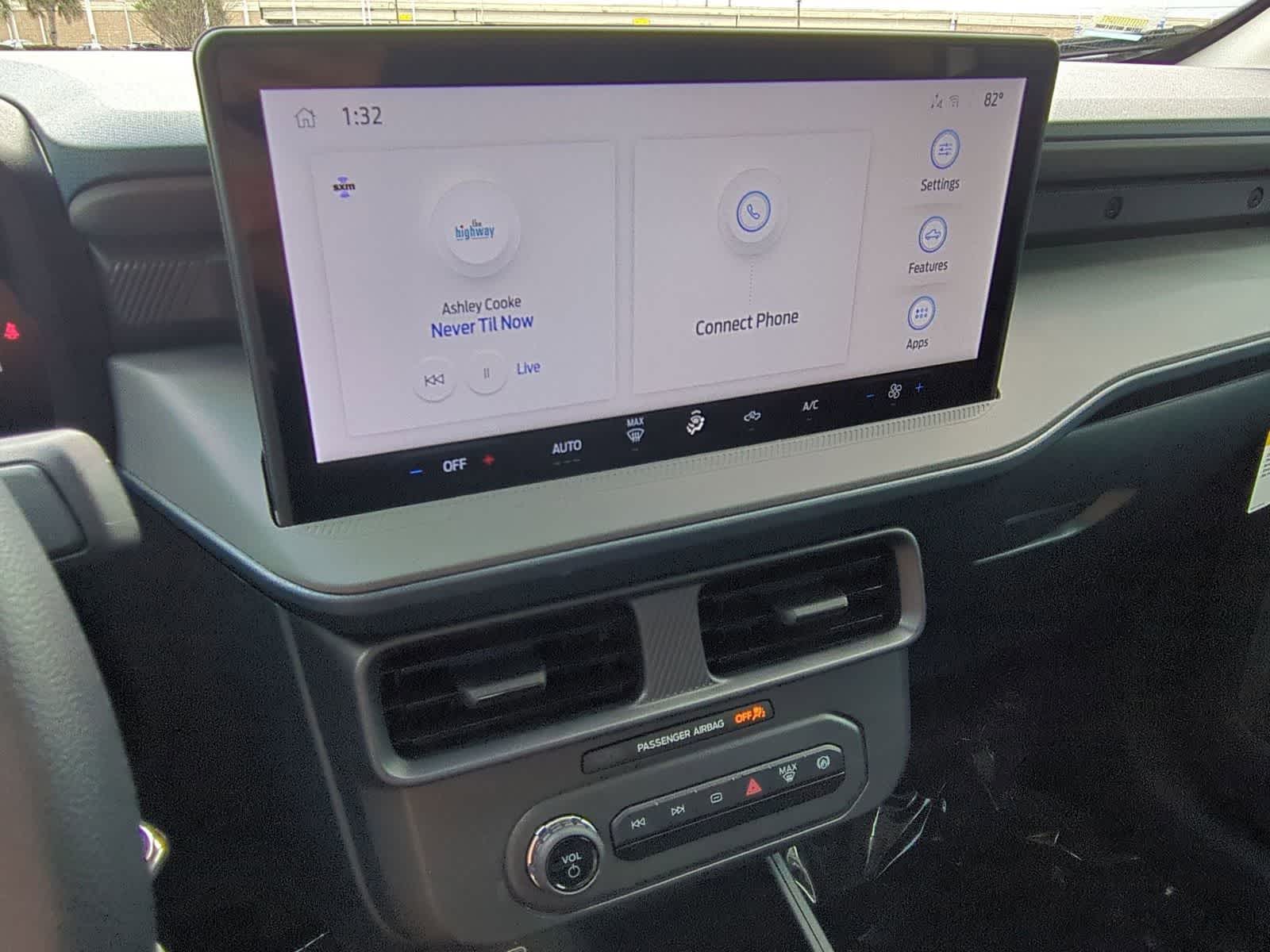 Thumbnail: 2025 Ford Maverick - 13