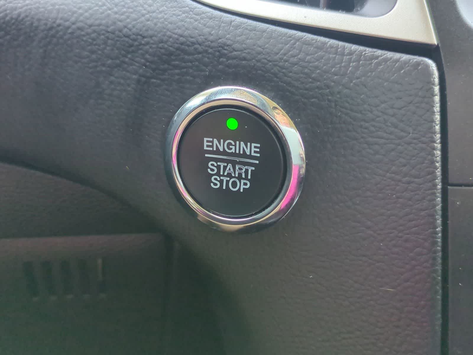 Thumbnail: 2020 Ford Edge - 17