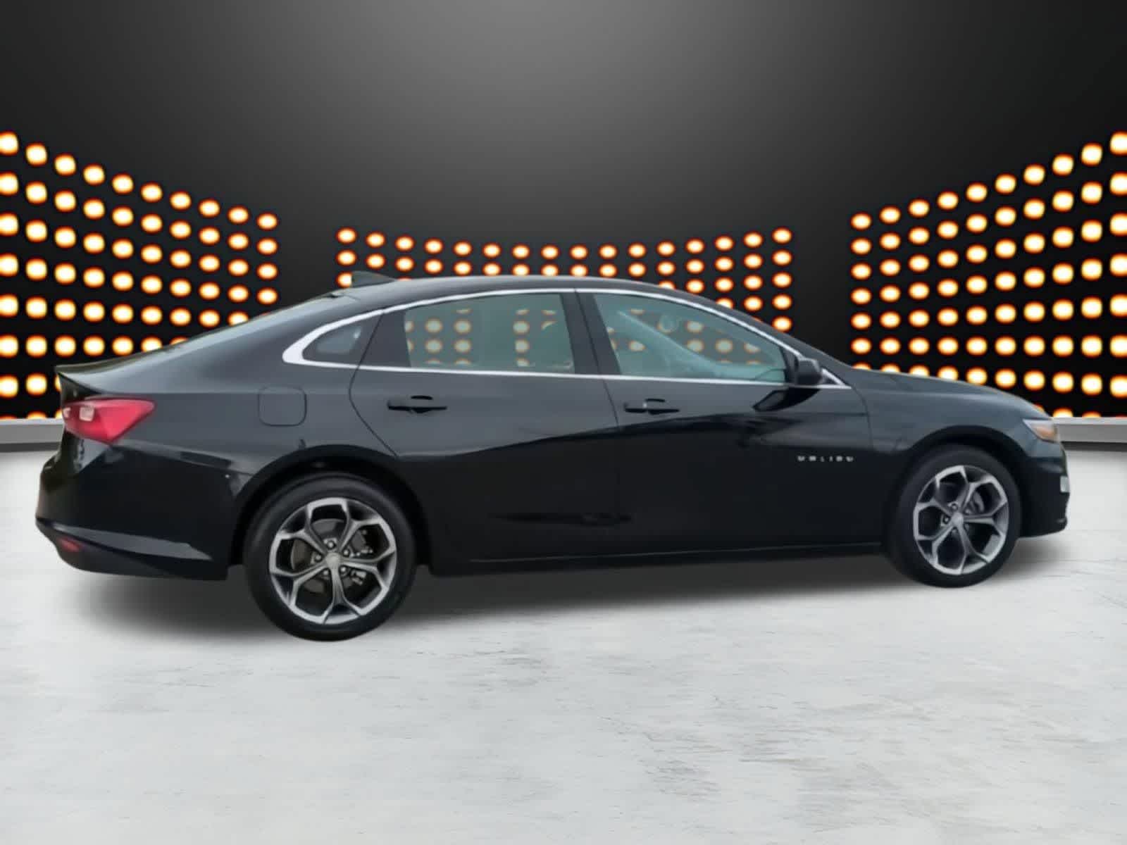 Thumbnail: 2023 Chevrolet Malibu - 8