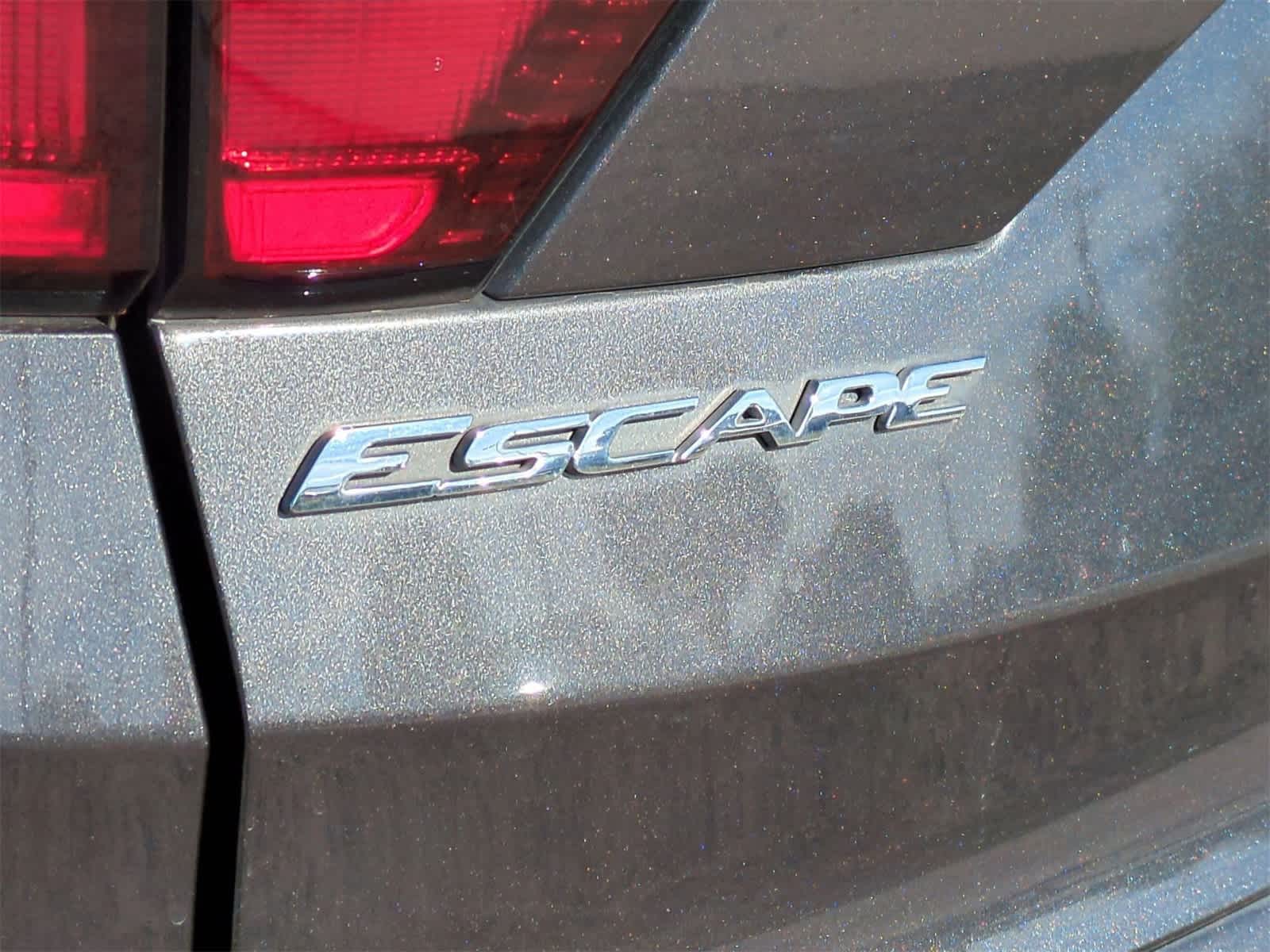 Thumbnail: 2019 Ford Escape - 31