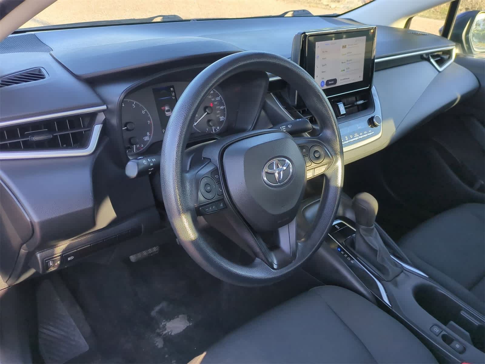 Thumbnail: 2023 Toyota Corolla - 10