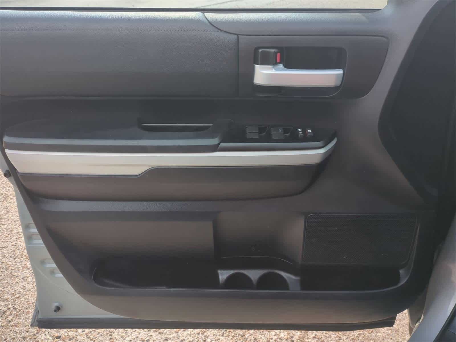 Thumbnail: 2021 Toyota Tundra - 20