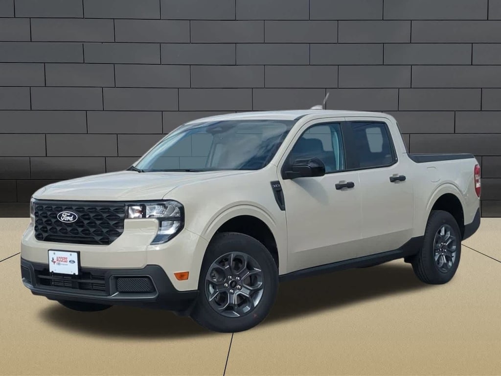 New 2025 Ford Maverick XLT Truck SuperCrew